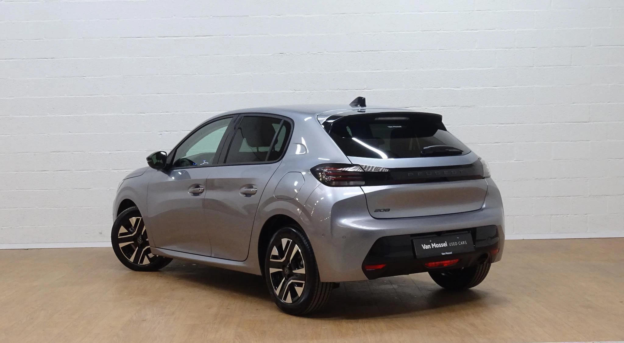 Peugeot 208 1.2T Allure automaat