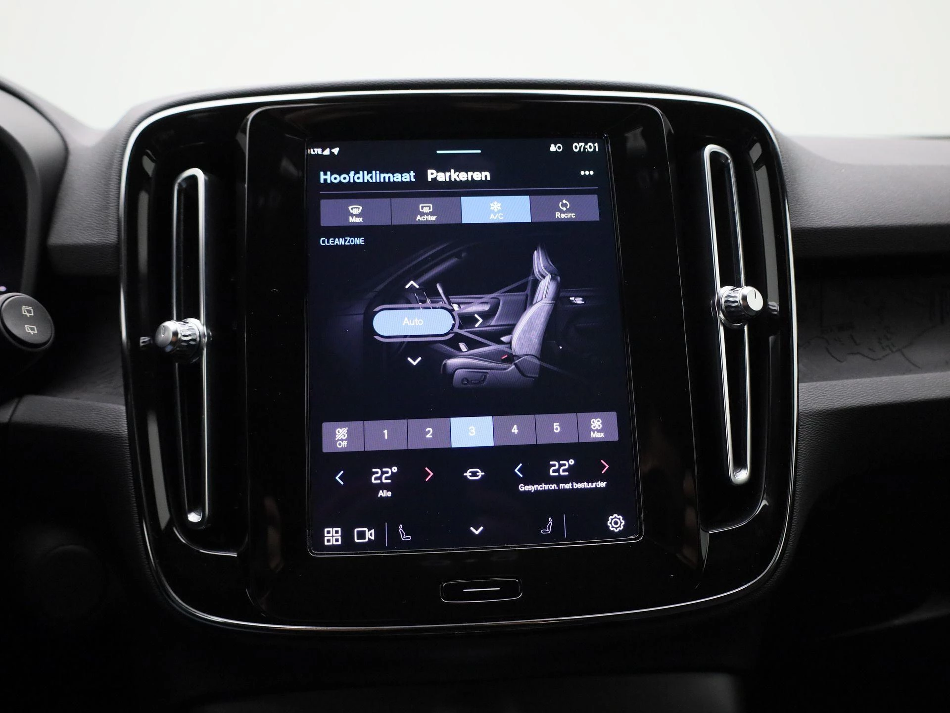 Volvo XC40 Recharge Core