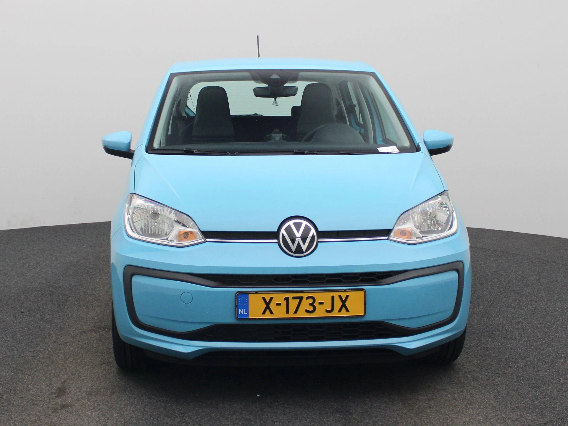 Volkswagen-up!-image-2