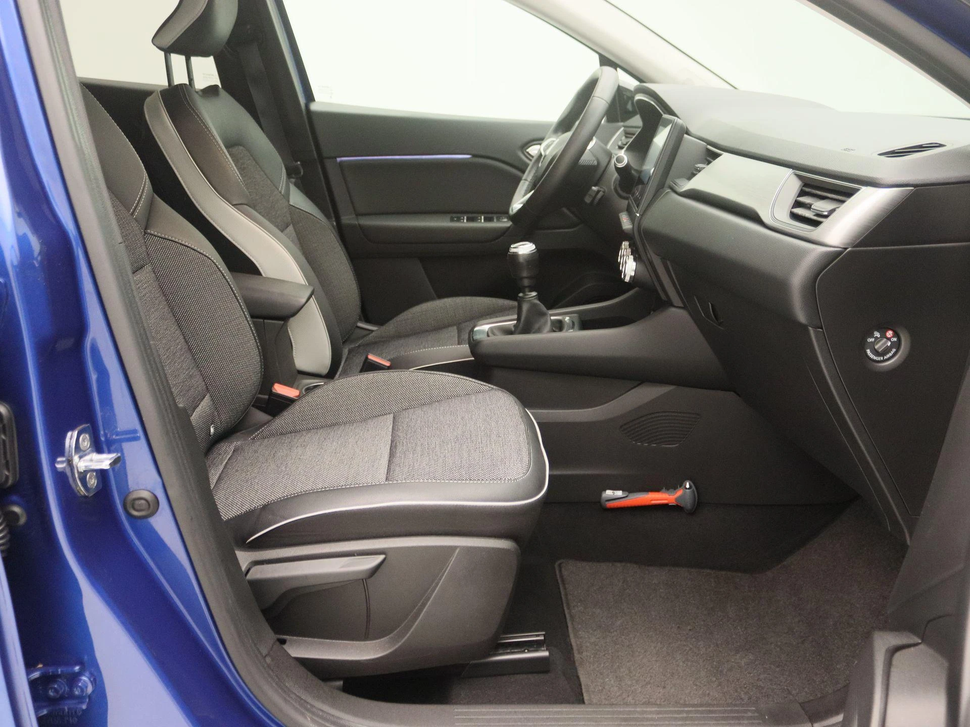 Renault-Captur-image-23