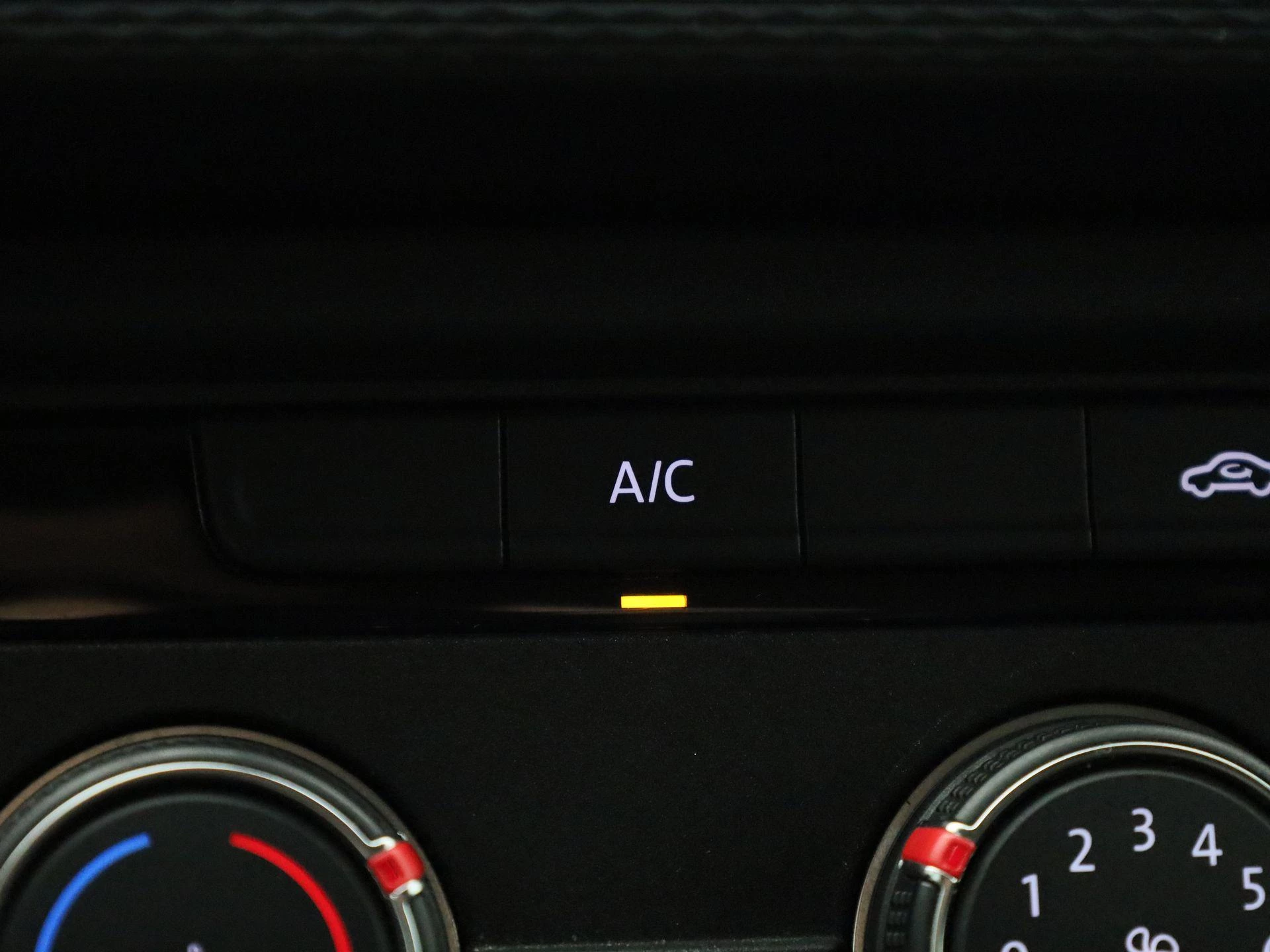 Volkswagen Transporter 2.0 TDI L1H1 150PK