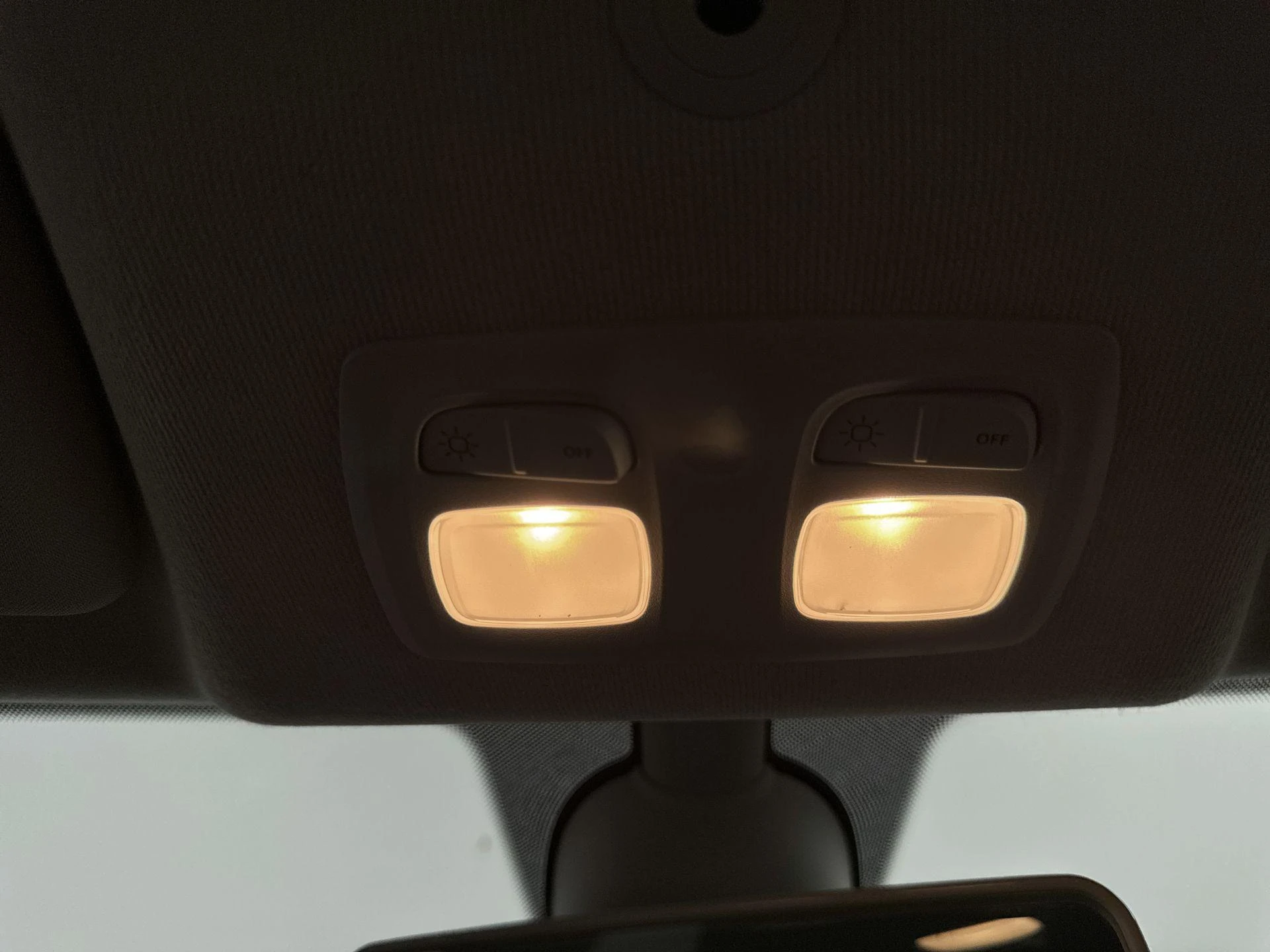 Dacia-Sandero Stepway-image-12