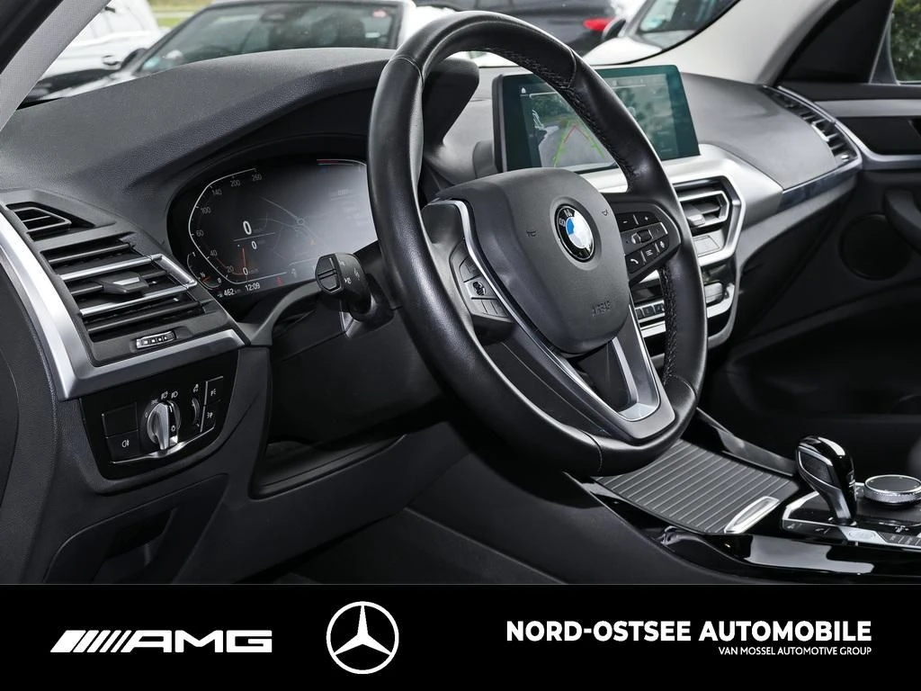 BMW X3 XDRIVE 20d KAMERA PDC AHK SITZHEIZUNG KLIMA