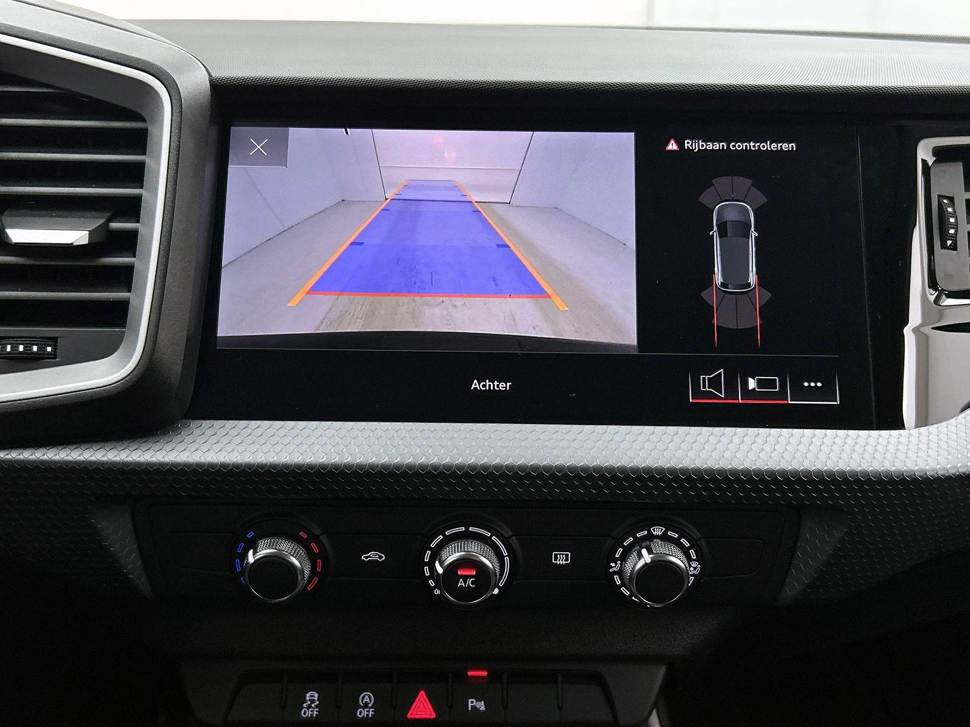 Audi-A1 Sportback-image-9