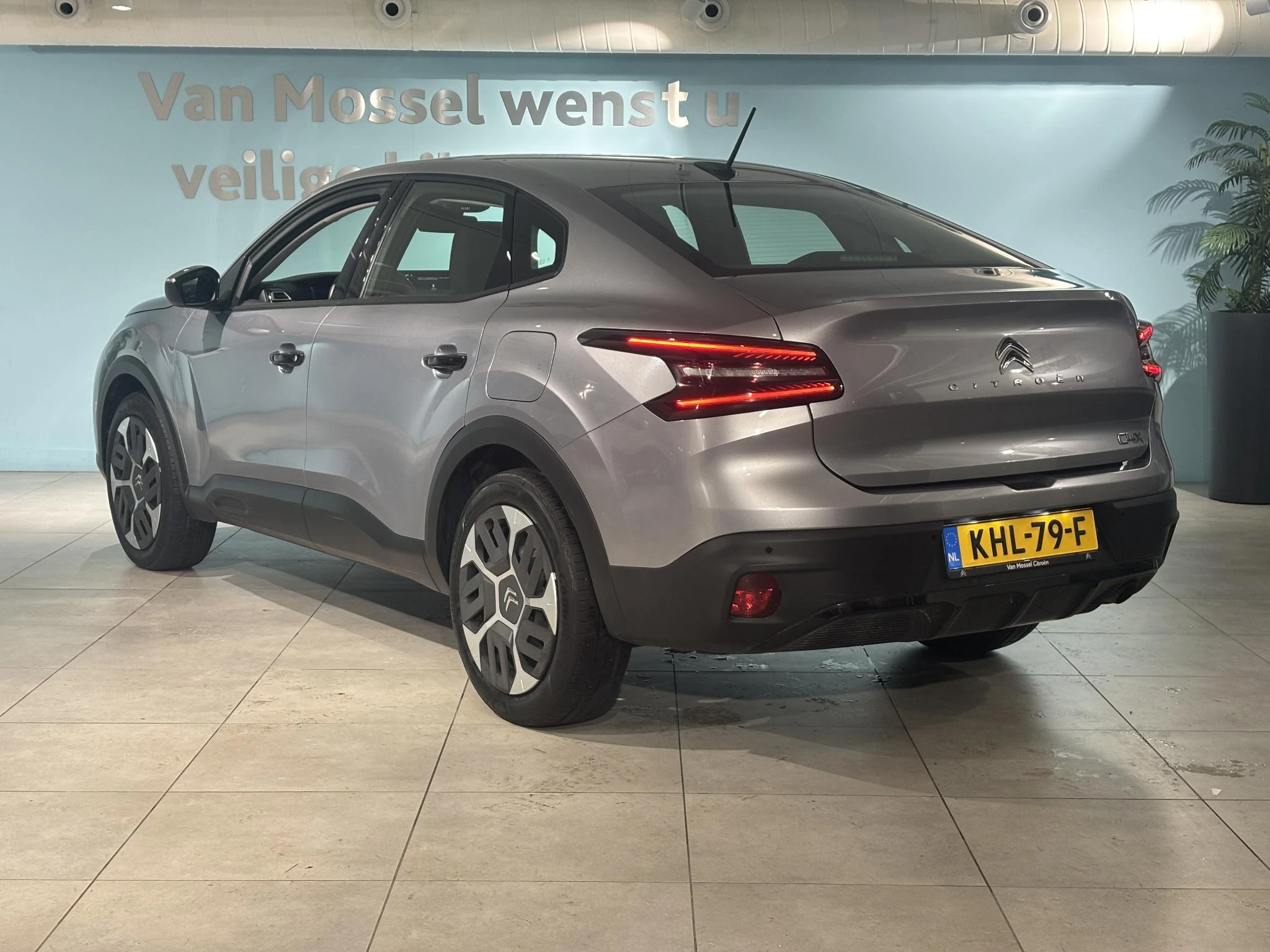 Citroën-C4 X-image-16