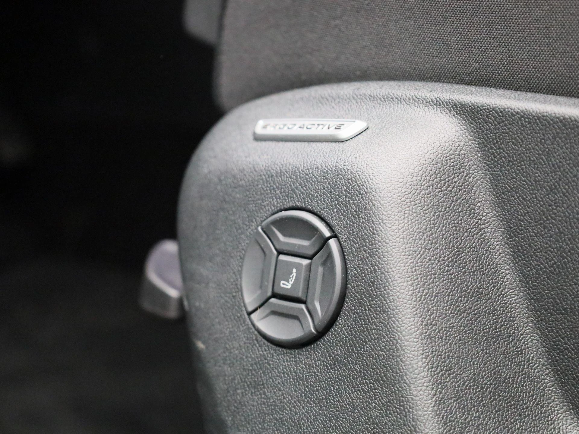Volkswagen-Tayron-image-44