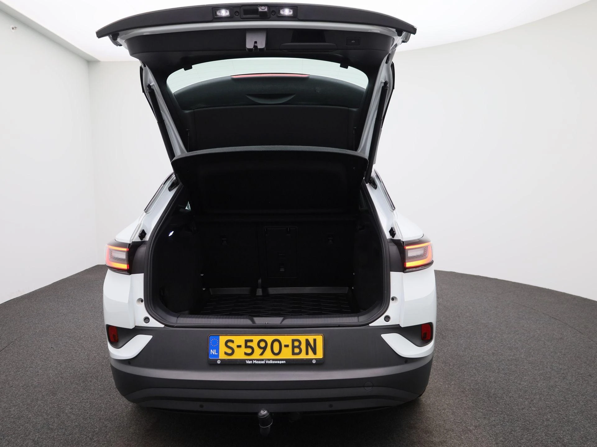 Volkswagen-ID.4-image-10