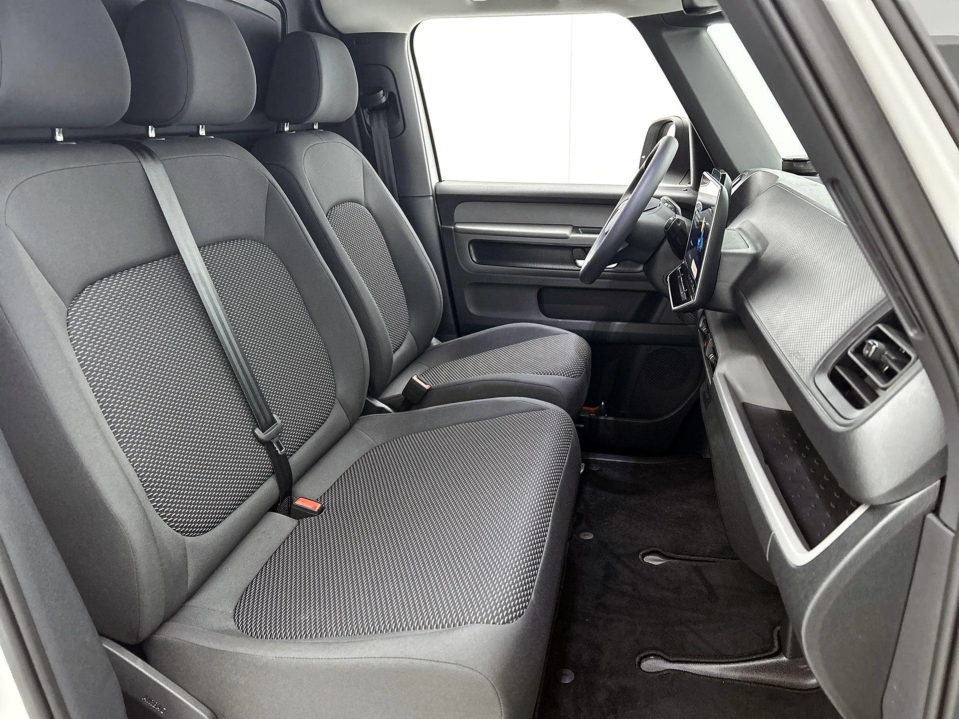 Volkswagen-ID. Buzz Cargo-image-38