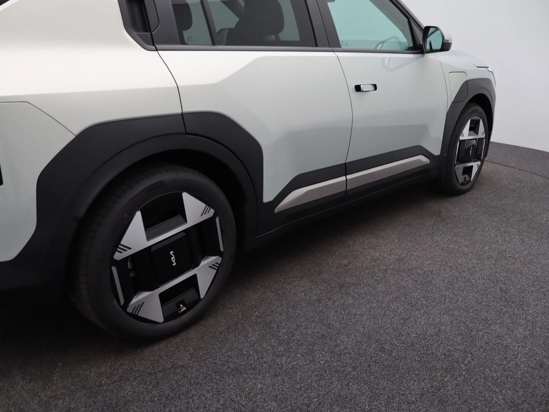 Kia-EV3-image-33