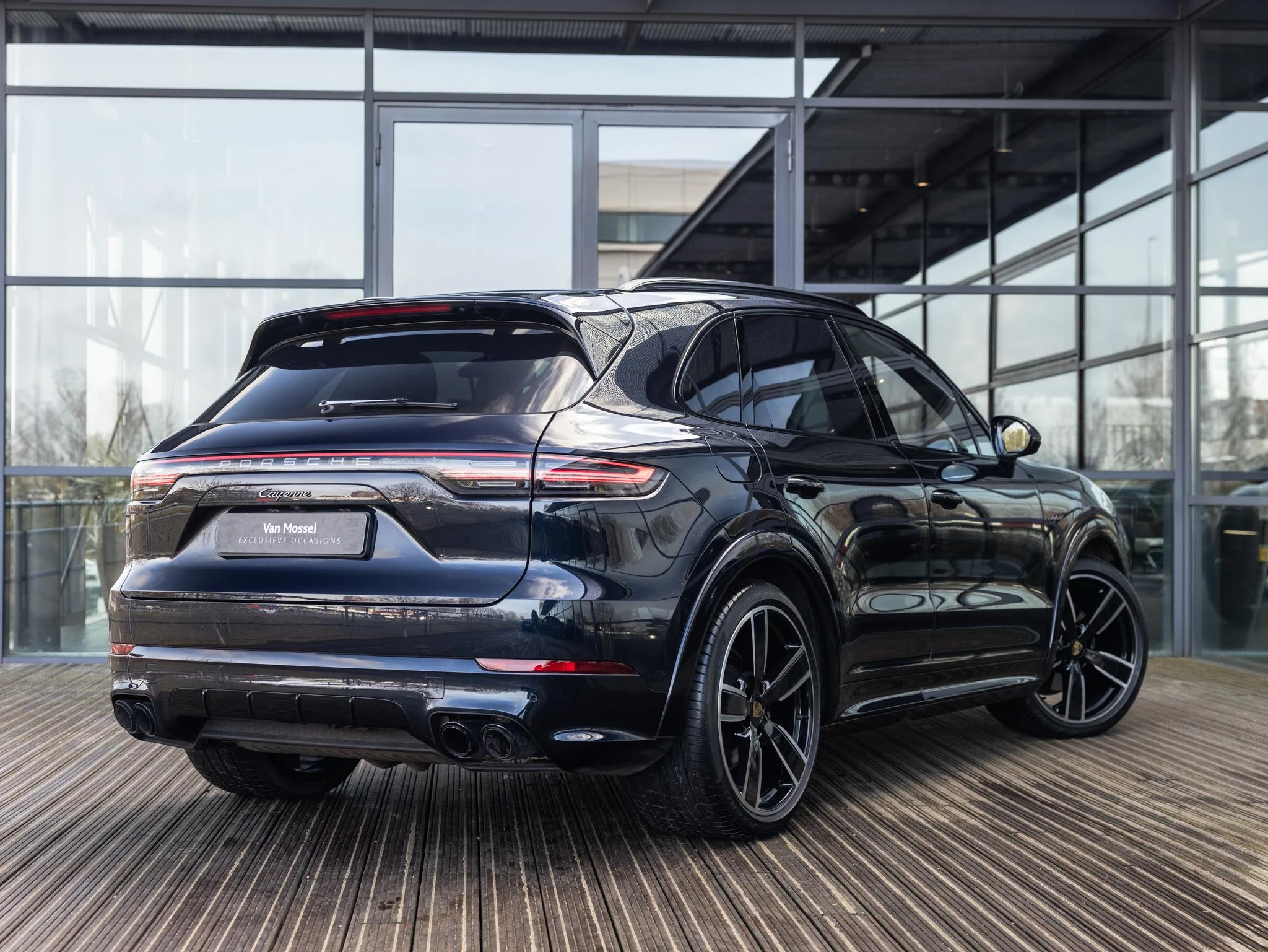Porsche Cayenne 3.0 E-Hybrid Platinum Edition