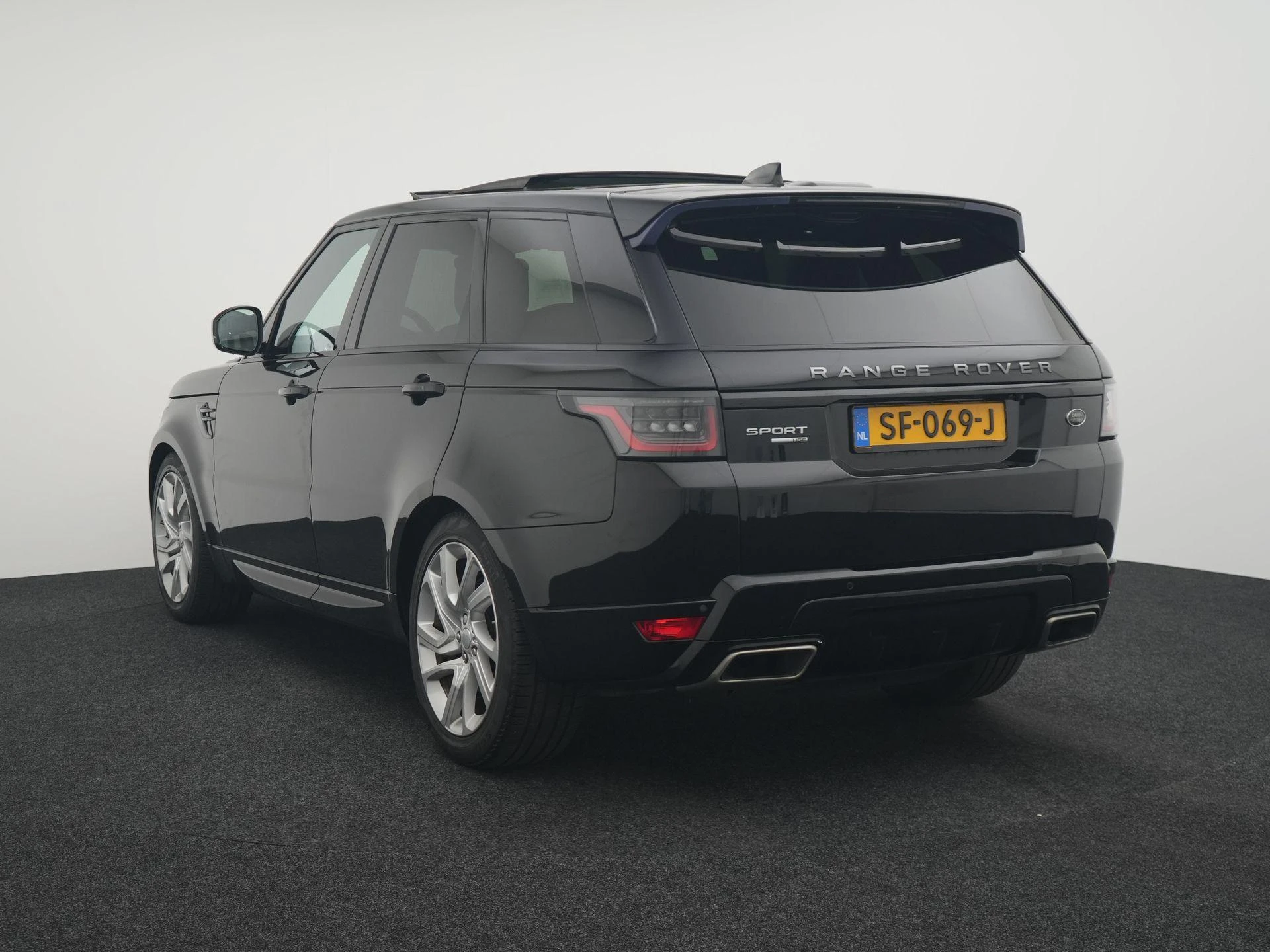 Land Rover-Range Rover Sport-image-1