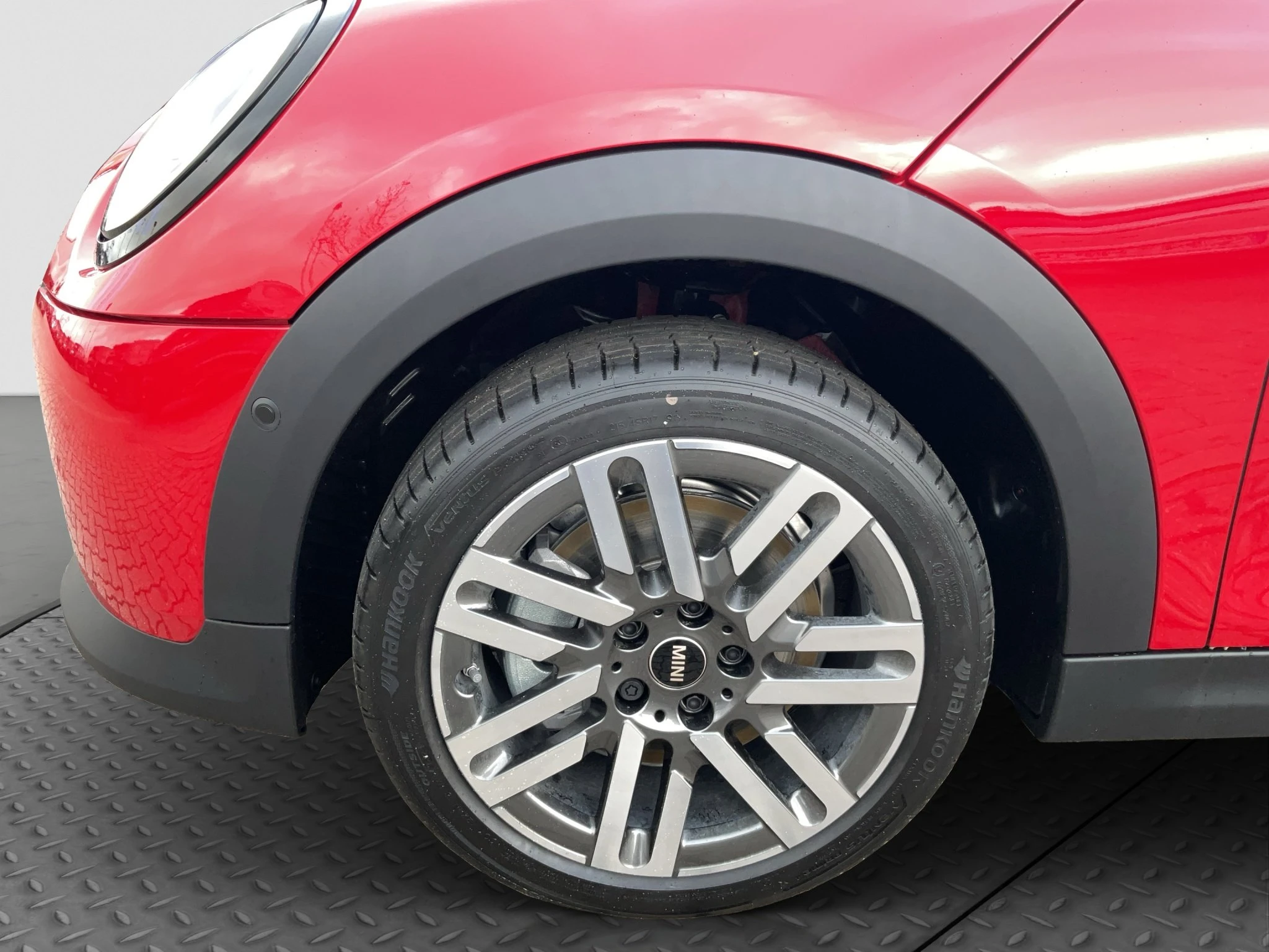 MINI-Cooper-image-6