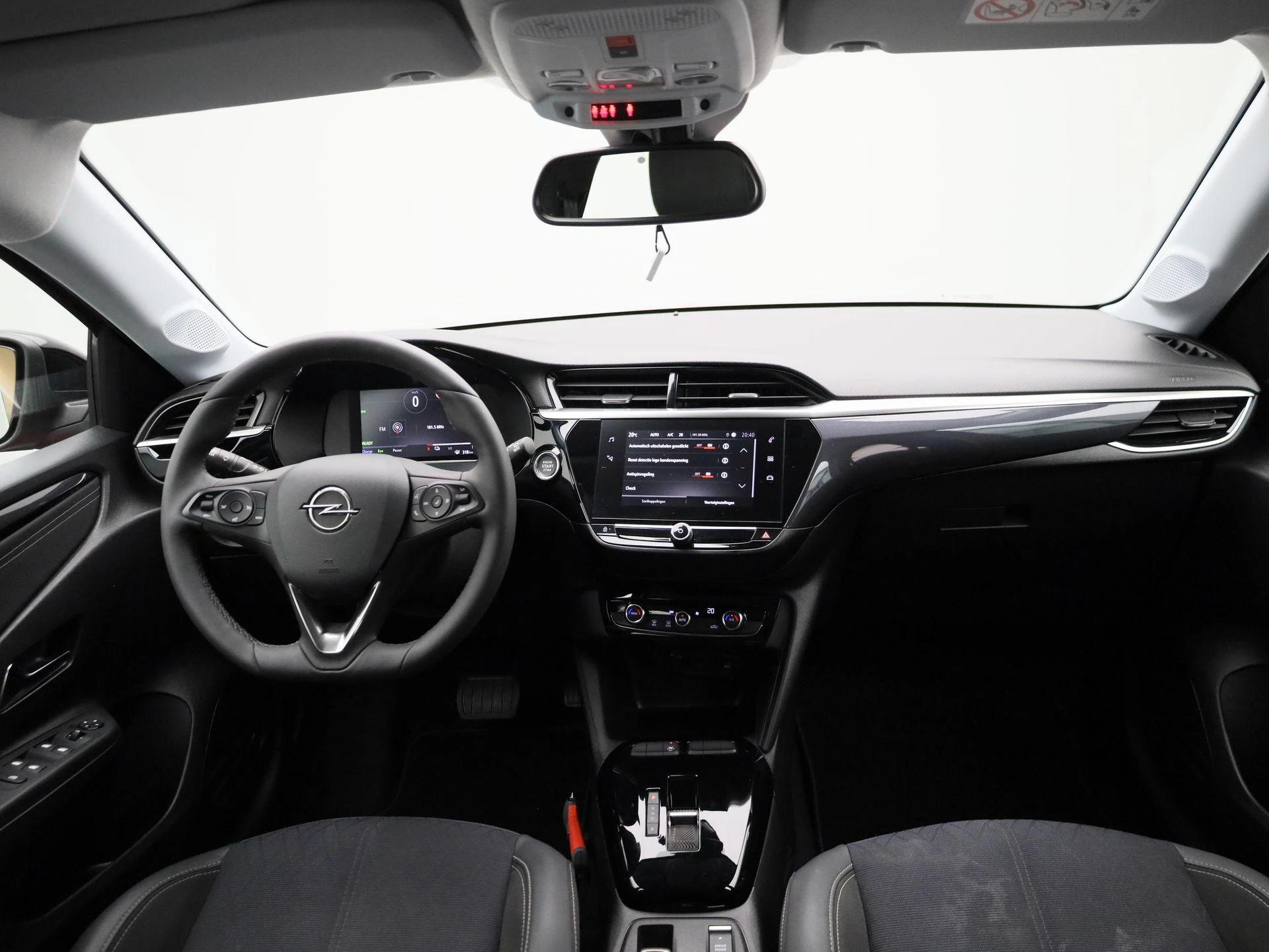 Opel-Corsa-e-image-31
