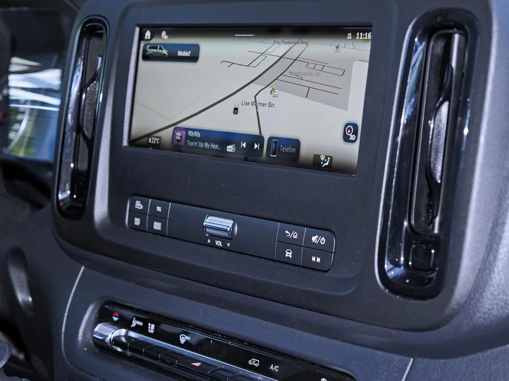 Mercedes-Benz-Vito 116-image-10