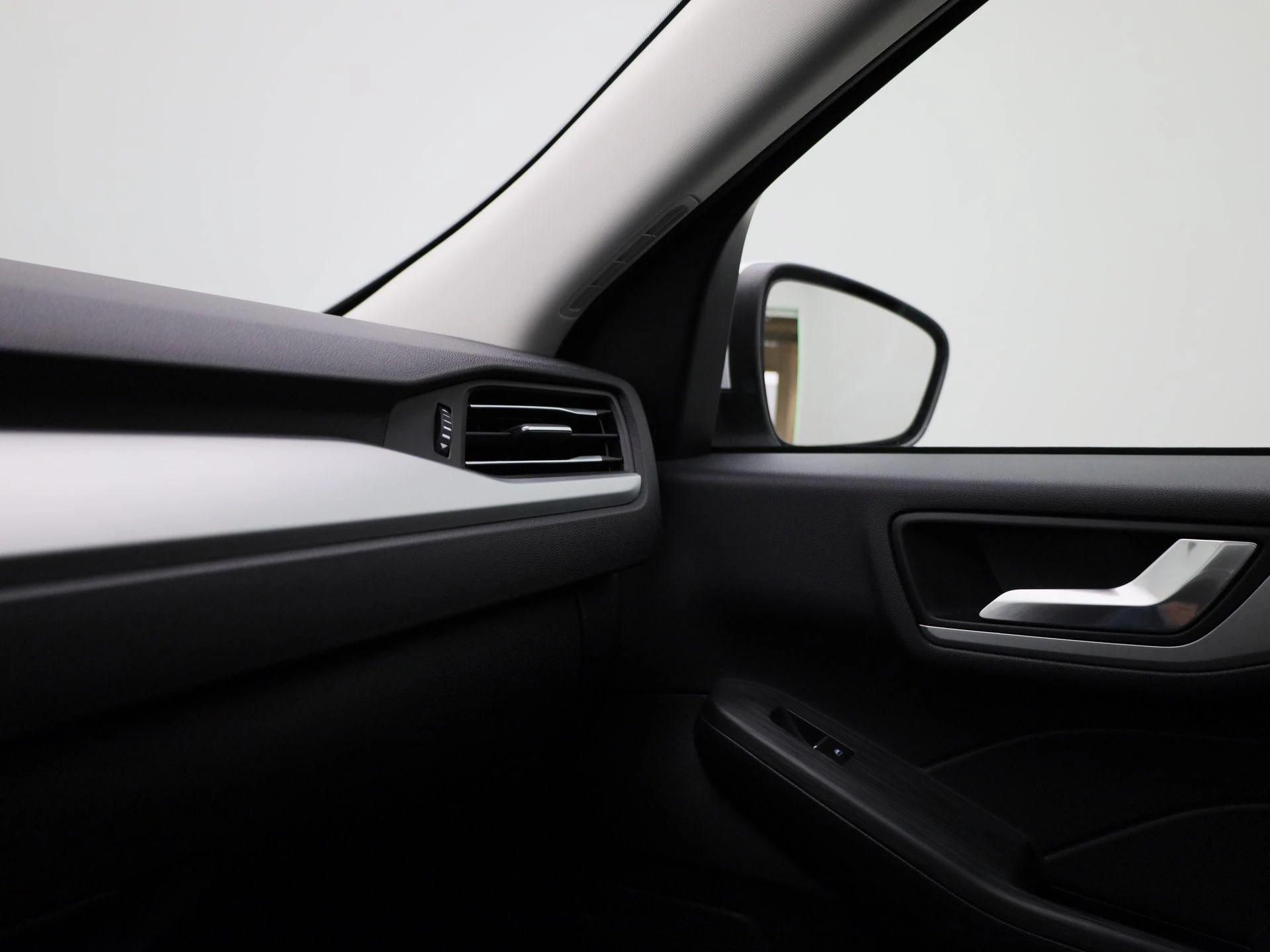 Ford-Kuga-image-24
