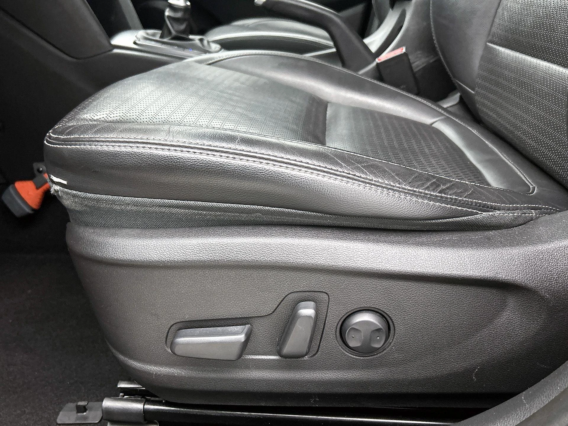 Hyundai-Kona-image-25
