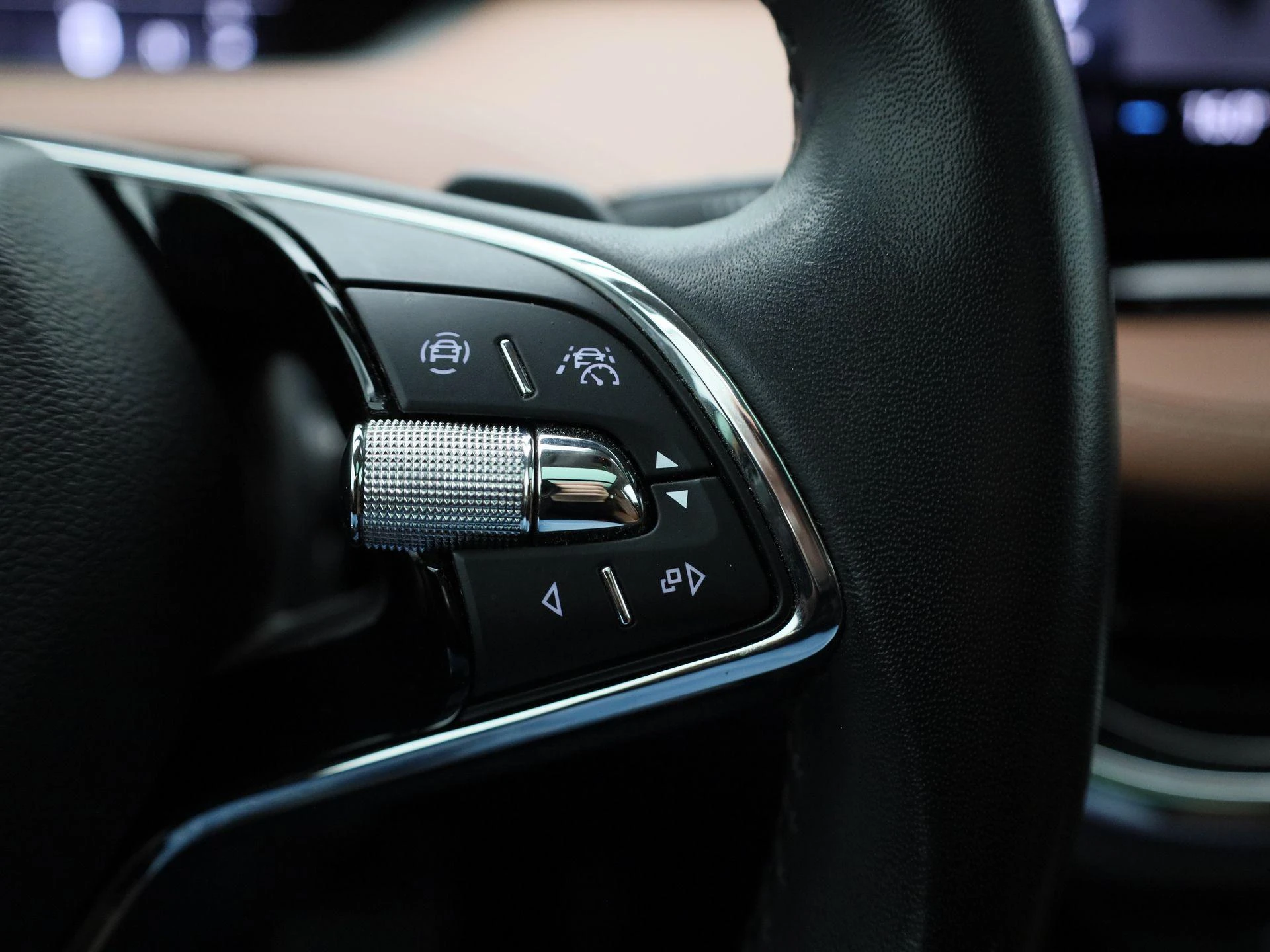 Škoda-Enyaq iV-image-17