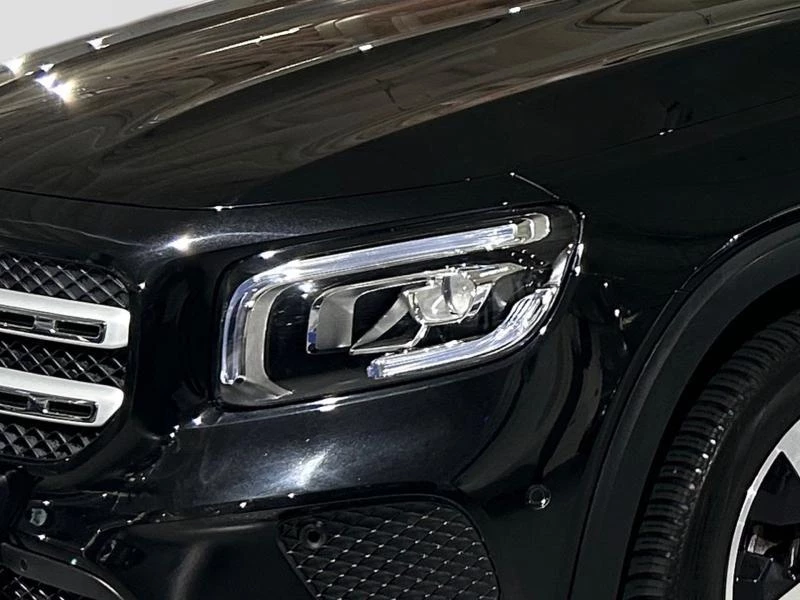 Mercedes-Benz-GLB-image-20