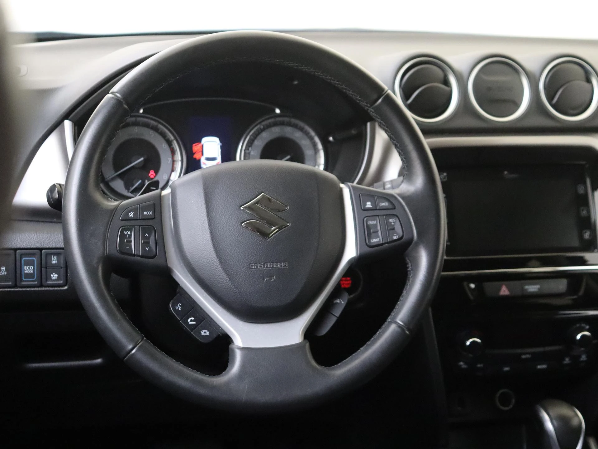 Suzuki-Vitara-image-4