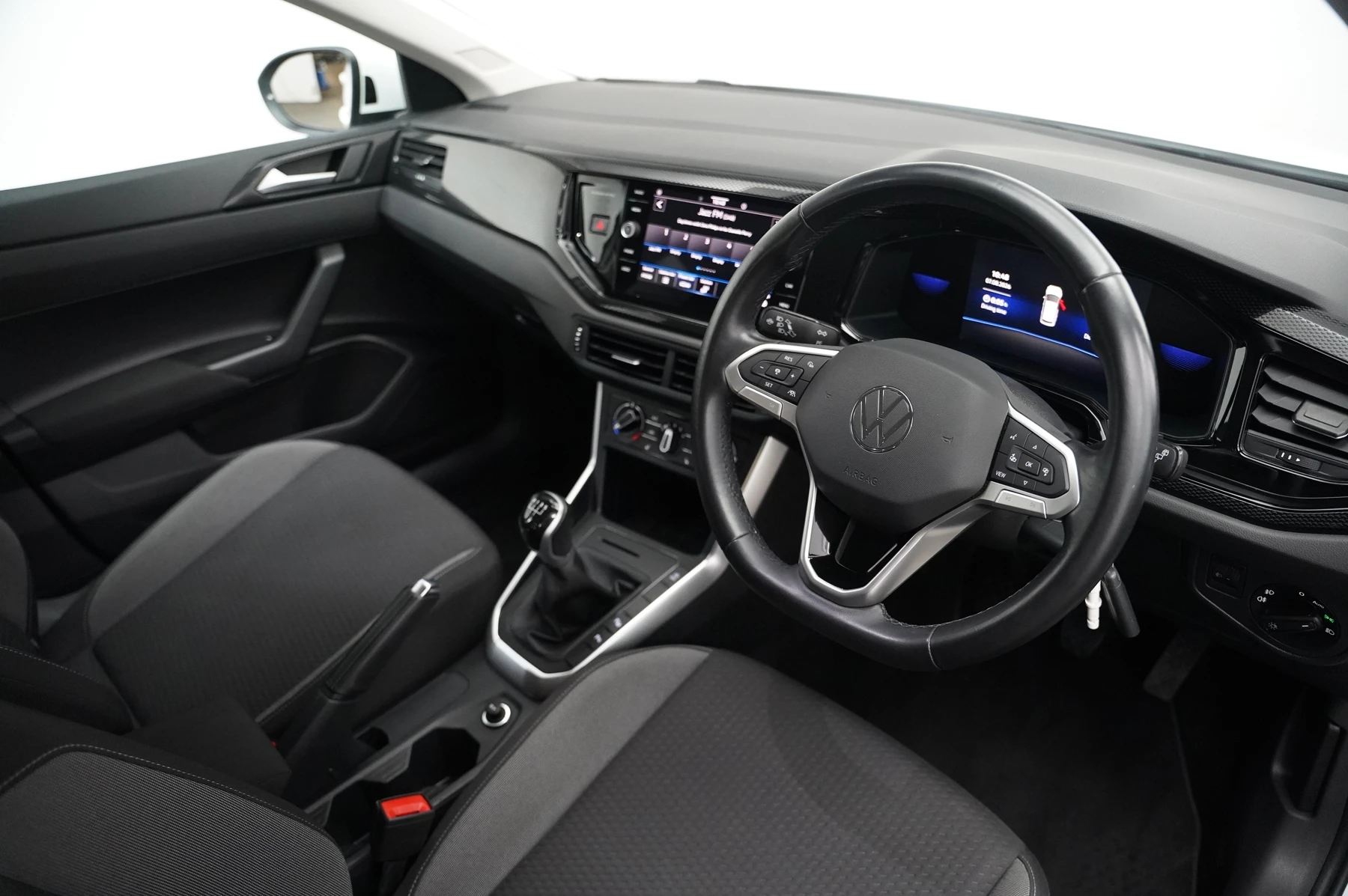 Volkswagen-Taigo-image-5