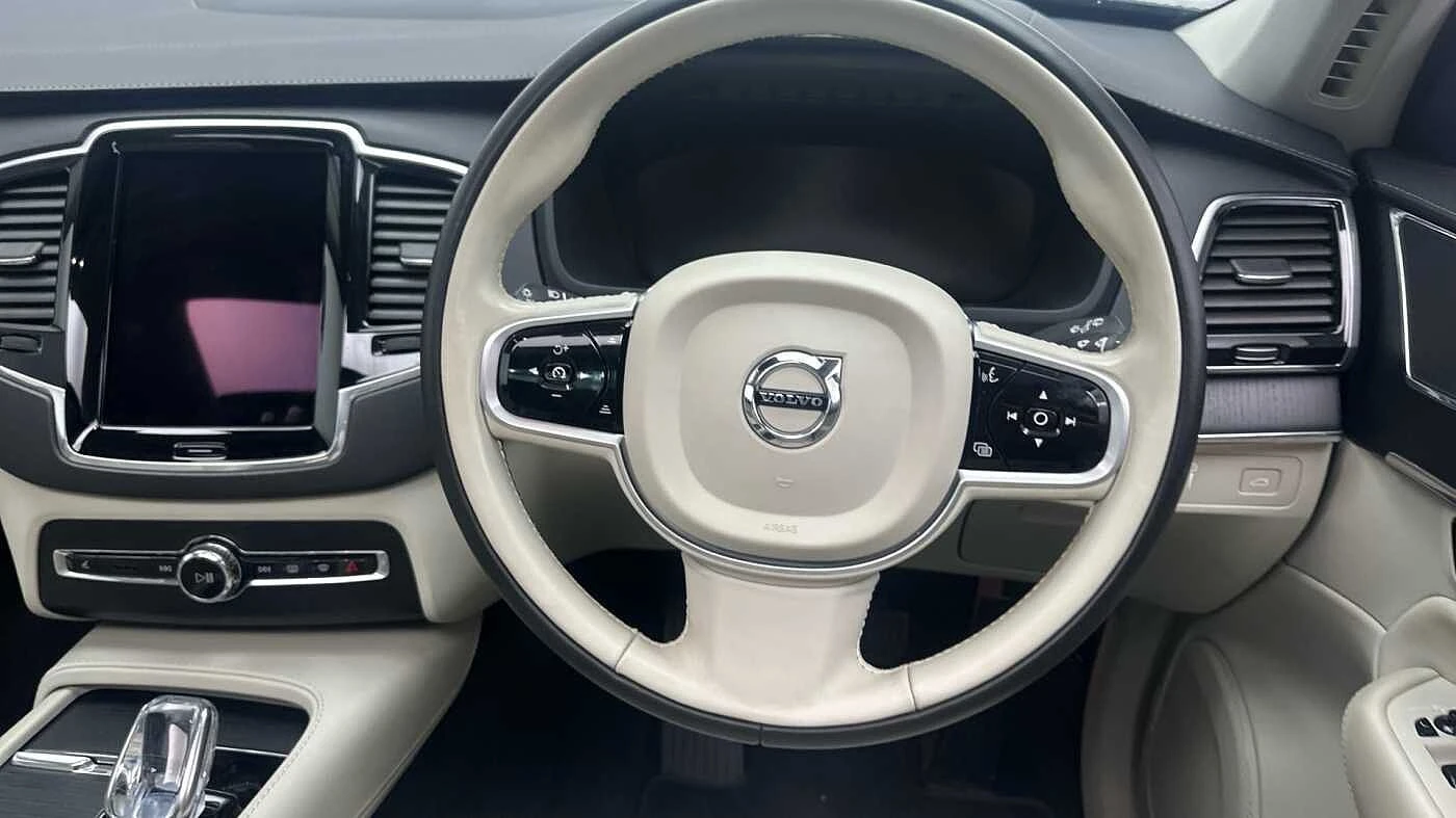 Volvo-XC90-image-6