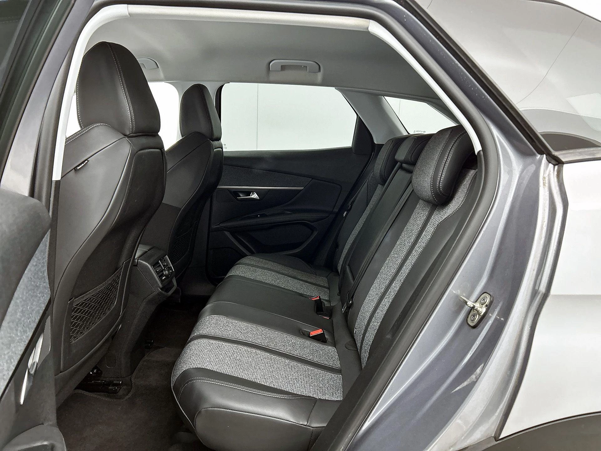 Peugeot-3008-image-6