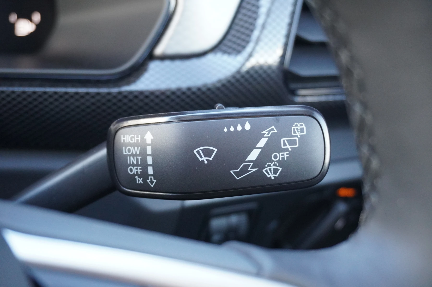 Volkswagen-T-Cross-image-29
