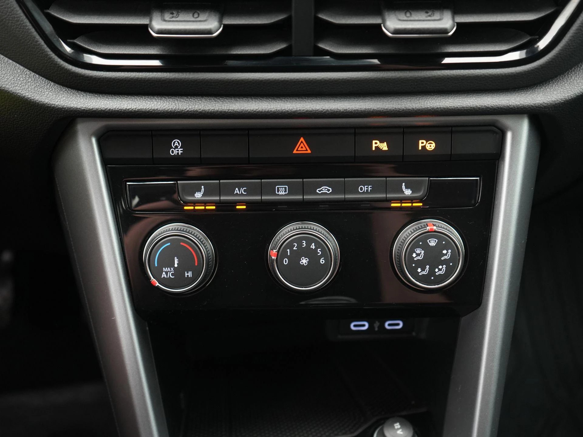Volkswagen T-Roc 1.0 TSI Life Business