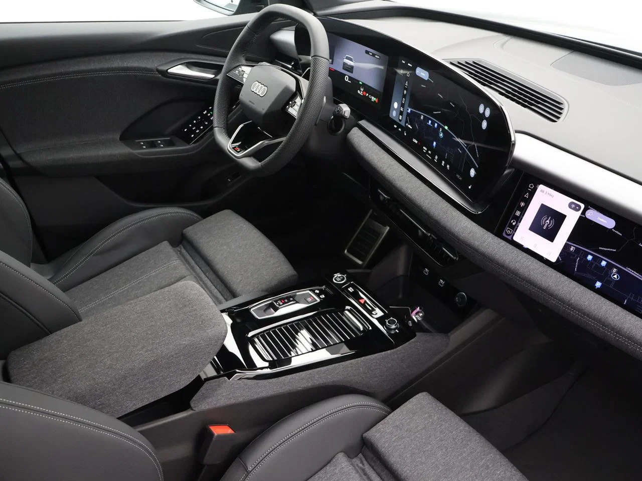 Audi-Q6 e-tron-image-2