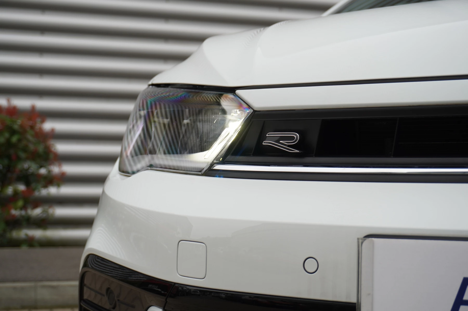 Volkswagen-Polo-image-24