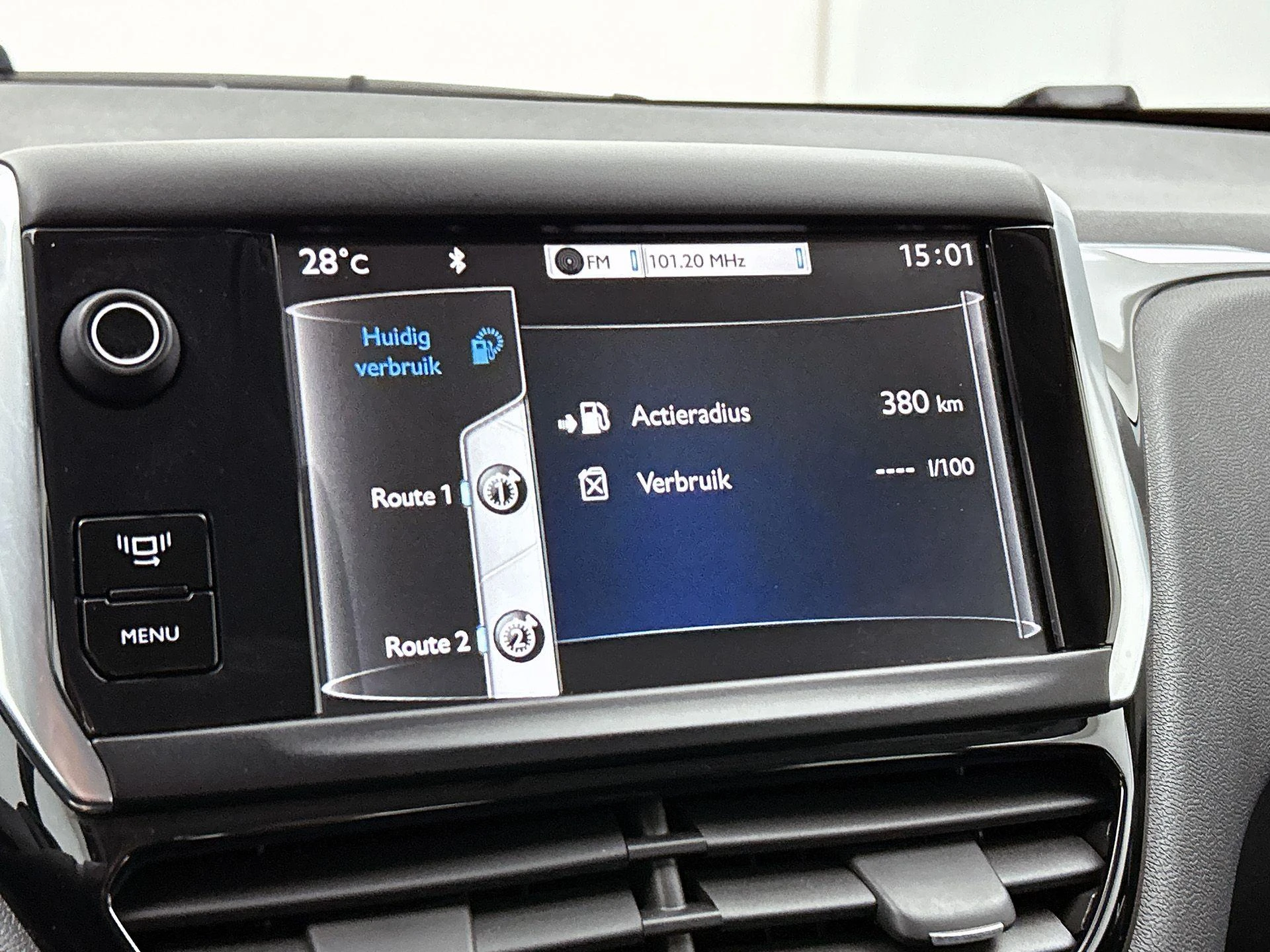 Peugeot-208-image-9