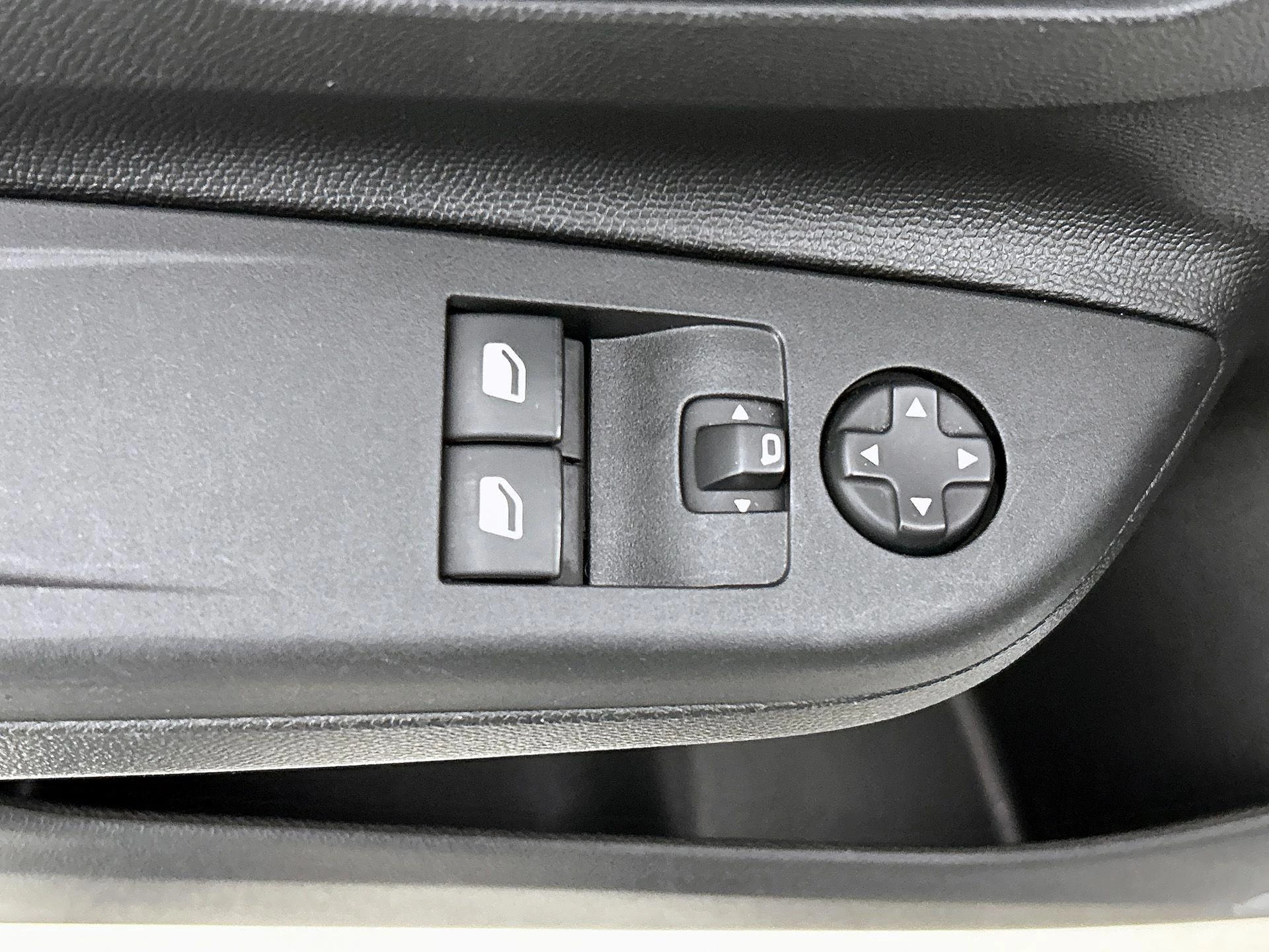 Opel-Corsa-image-31