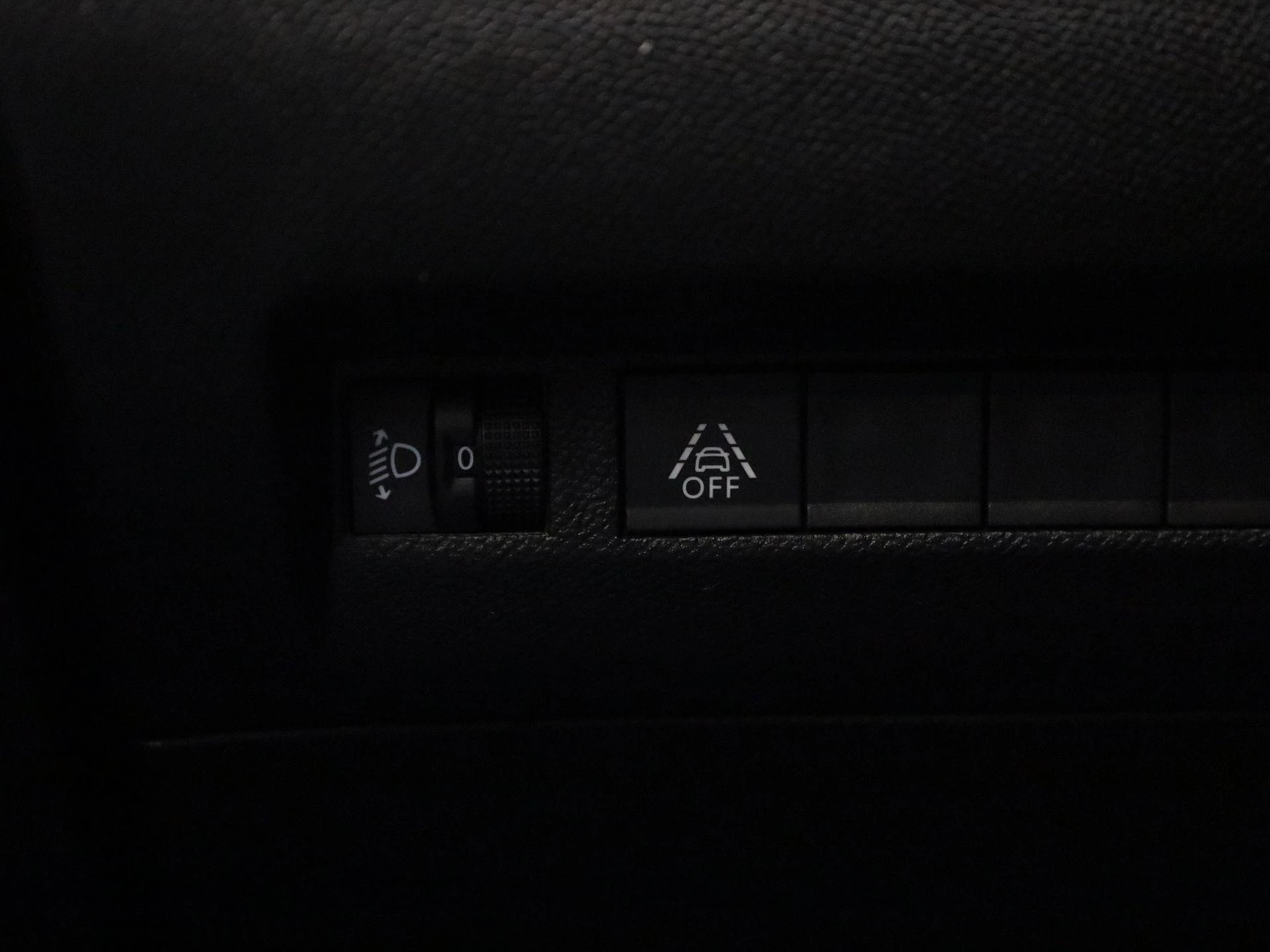 Peugeot e-2008 e-2008 Active
