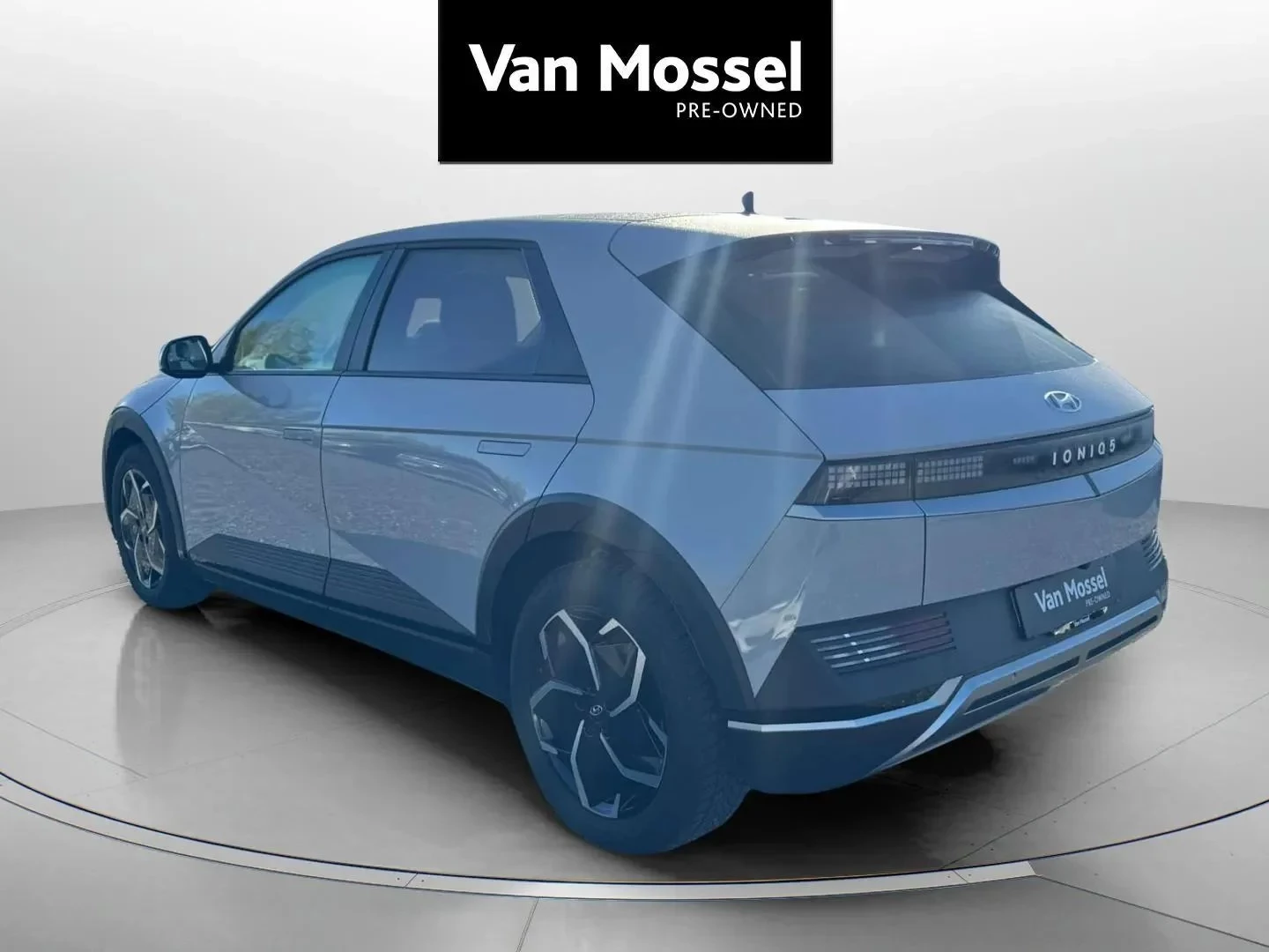 Hyundai-IONIQ 5-image-6