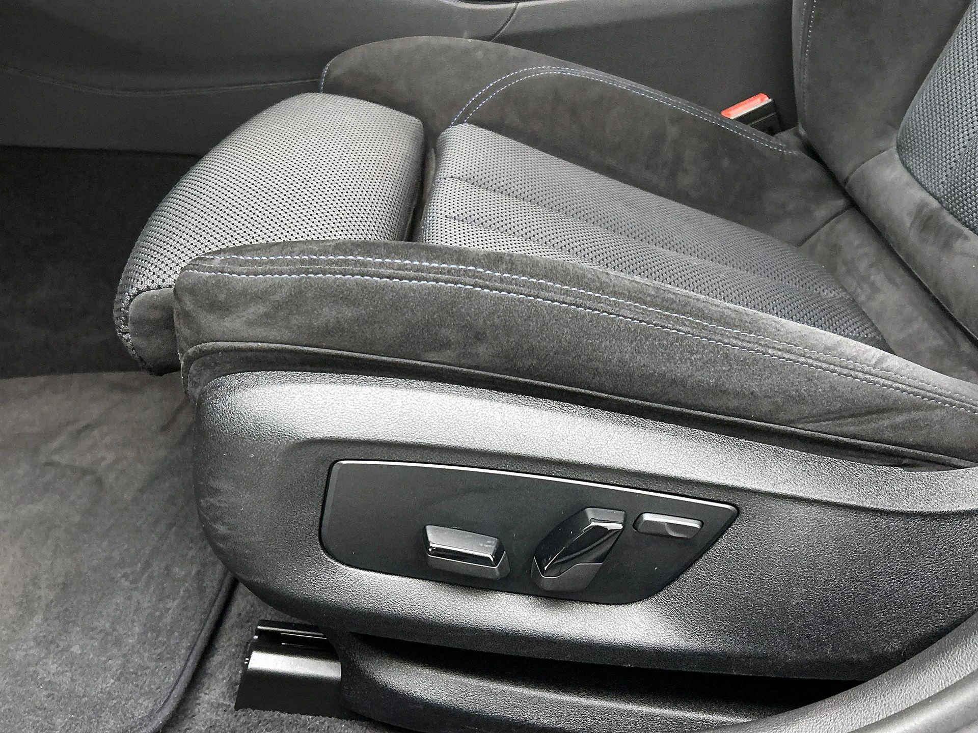 BMW-5 Serie-image-24