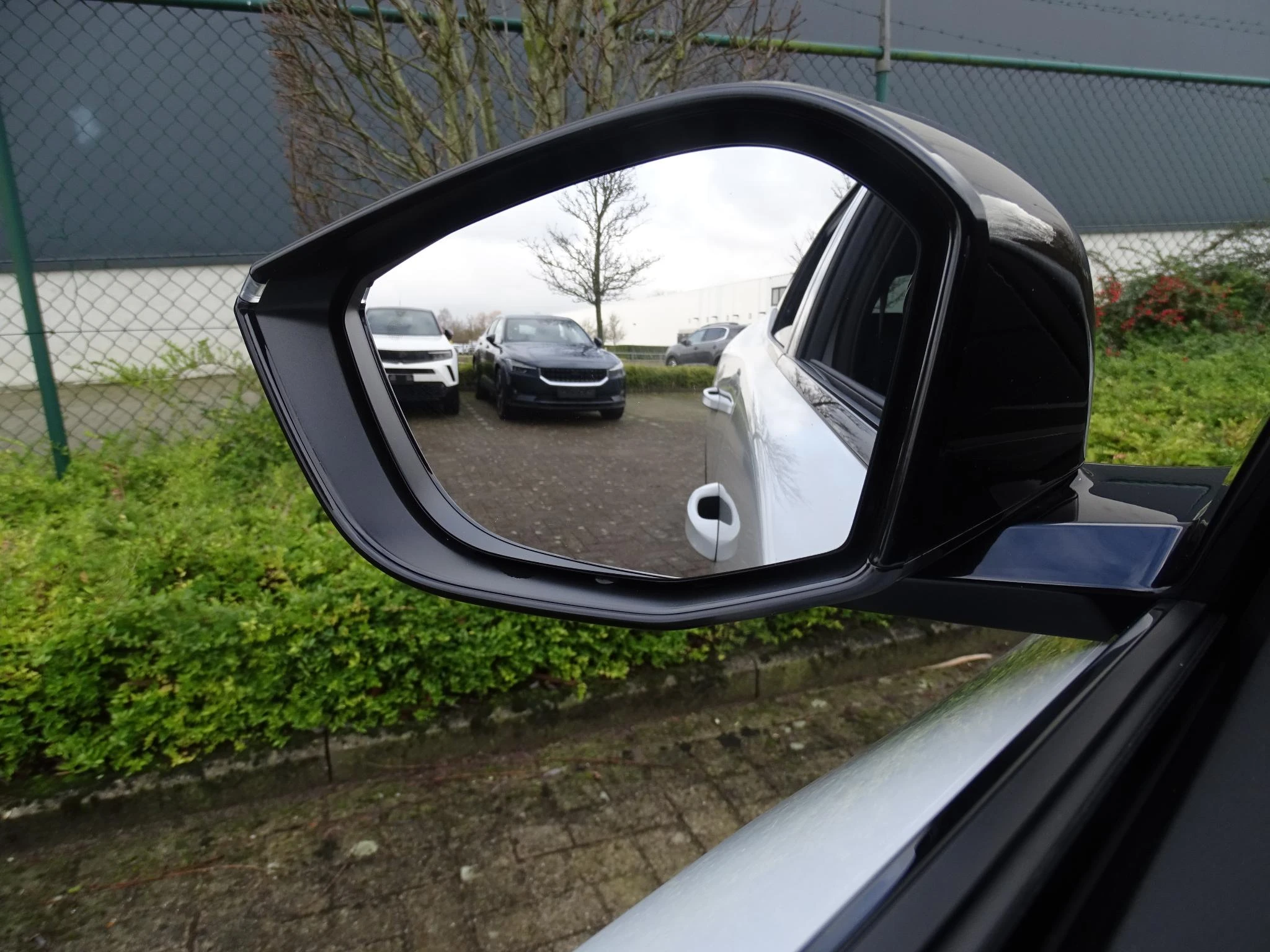 Peugeot-408-image-26