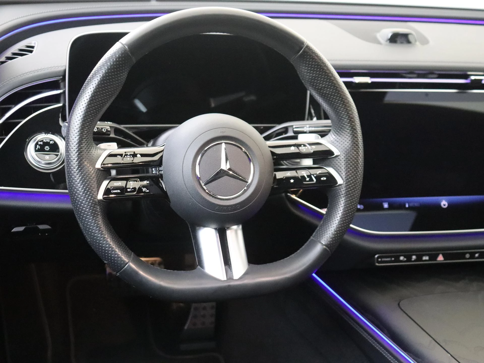 Mercedes-Benz E-Klasse Estate 300 e AMG Line