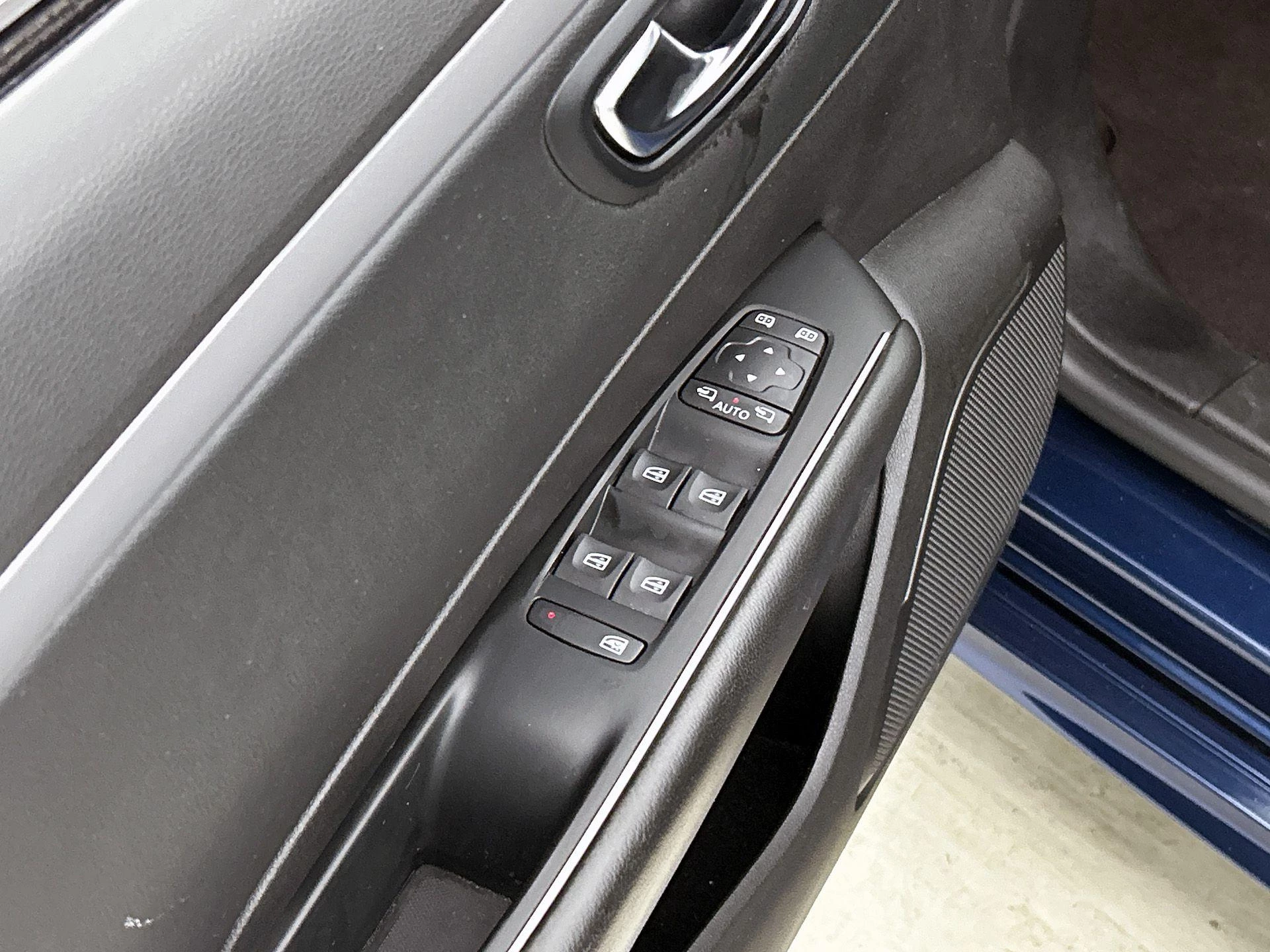 Renault-Talisman-image-33