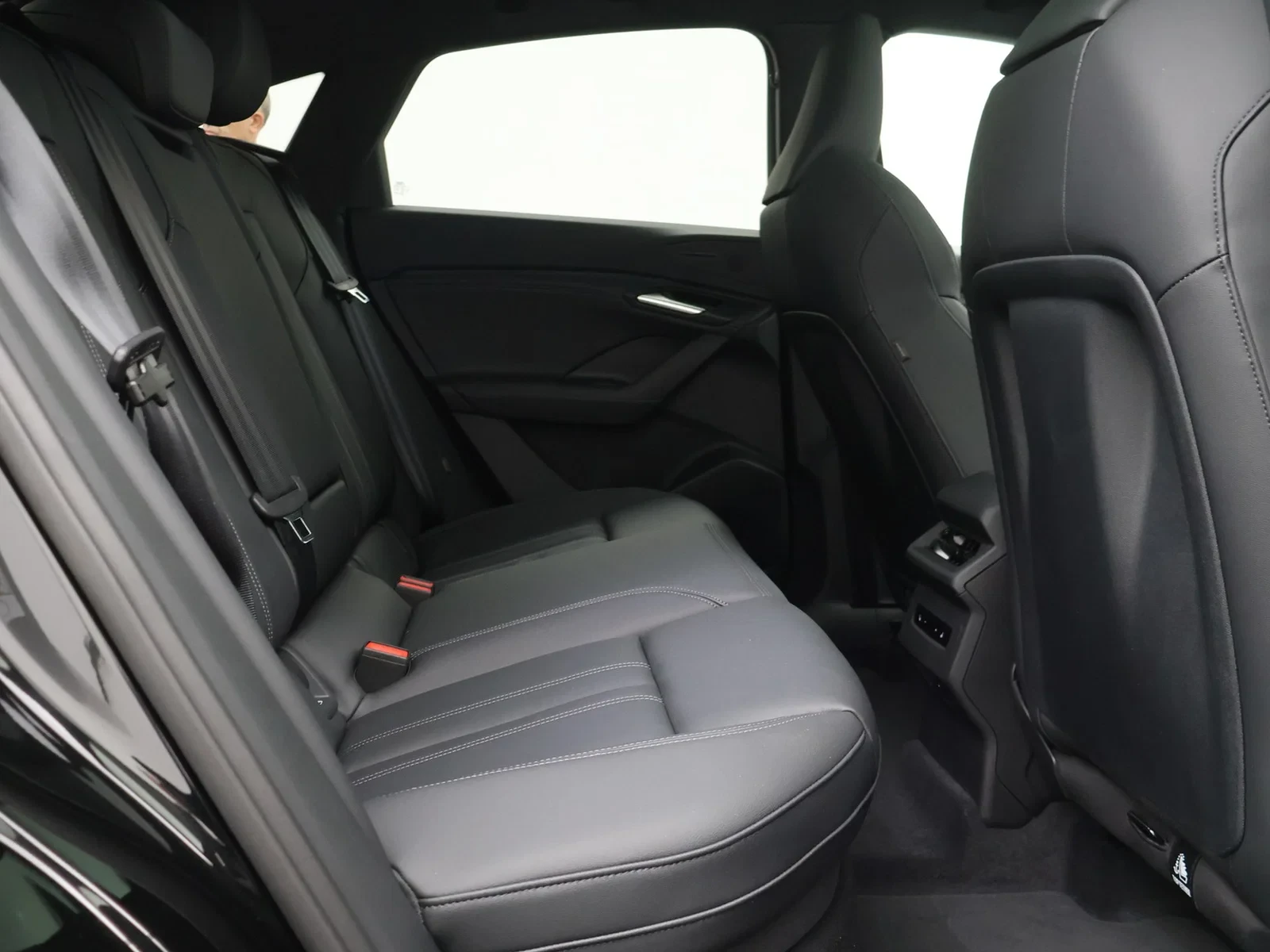 Audi Q6 e-tron Sportback Audi Q6 Sportback Corporate S Performance 306PK *DEMO*