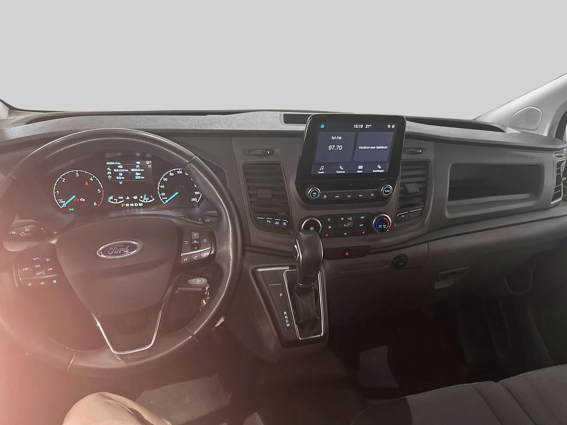 Ford-Transit Custom-image-12