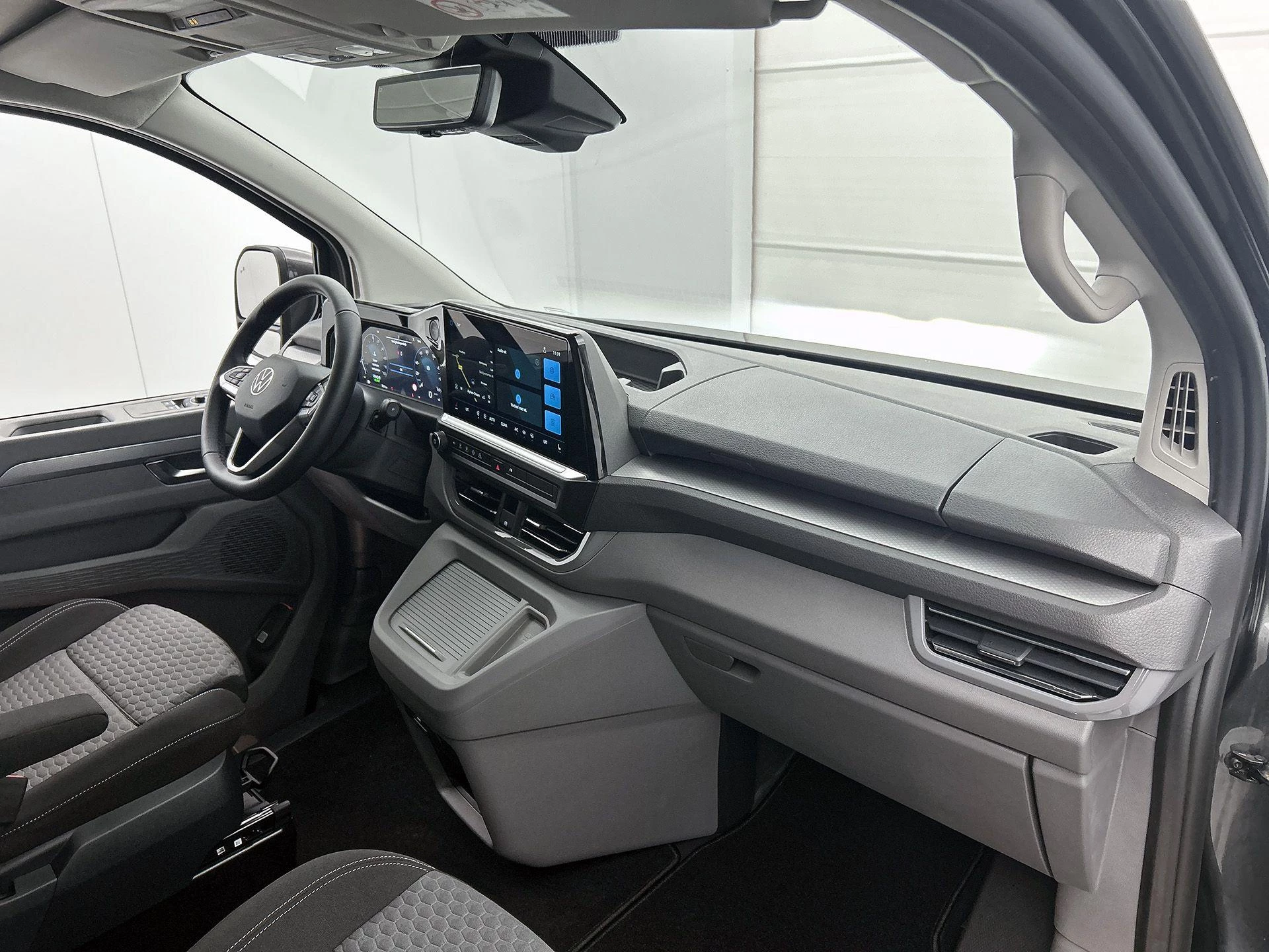 Volkswagen e-Transporter Bulli L2H1 218PK