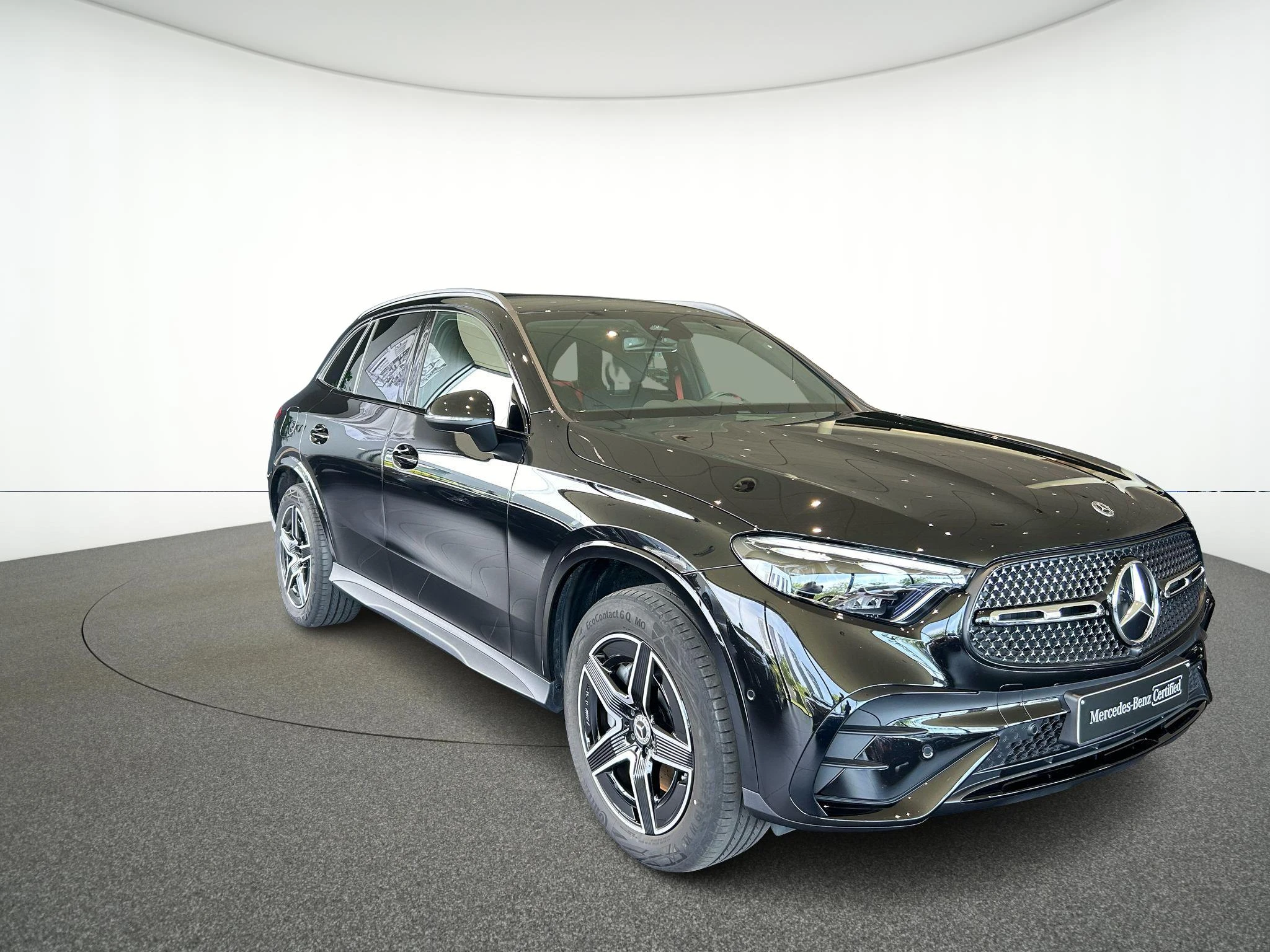 Mercedes-Benz-GLC-image-1