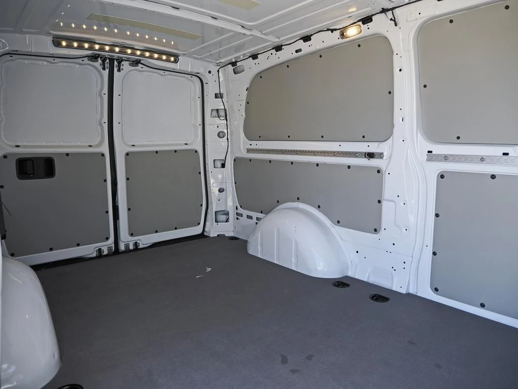 Mercedes-Benz-Vito 116-image-12