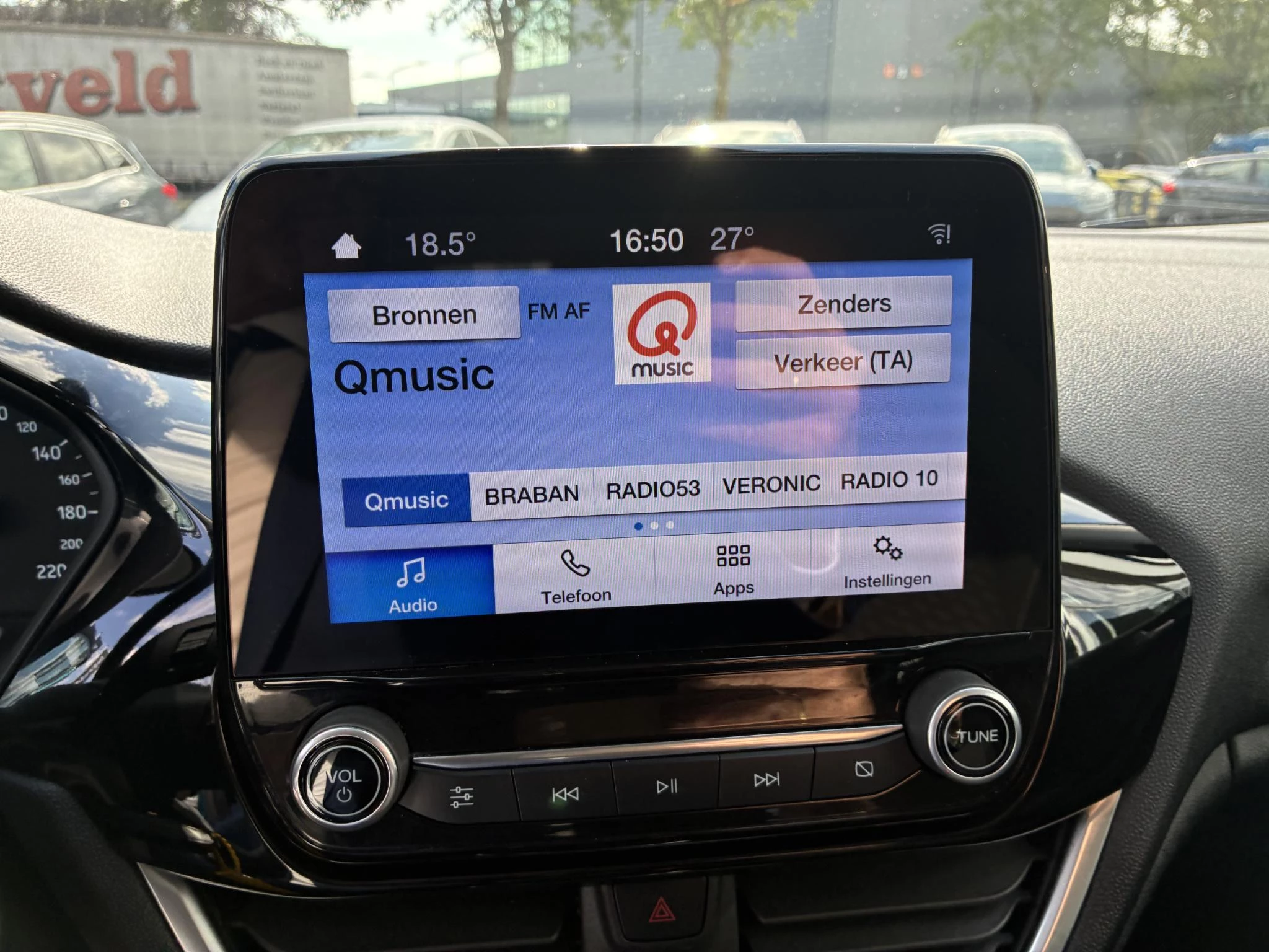 Ford Fiesta 1.0 EcoBoost Hybrid Titanium