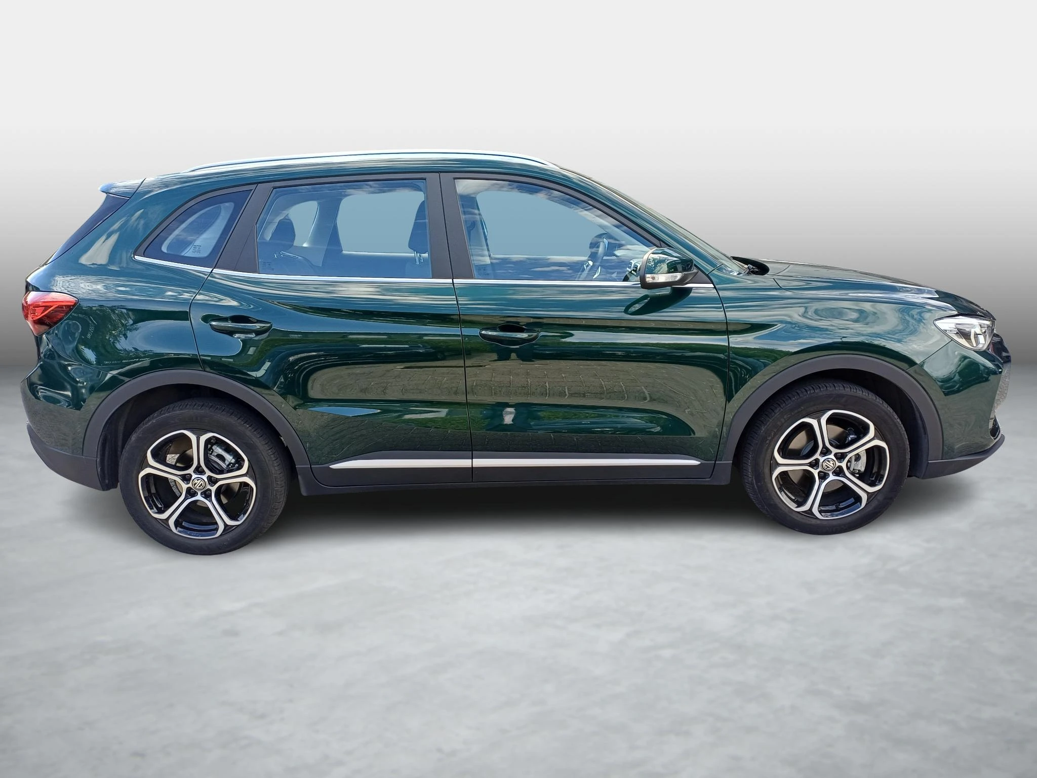MG-ZS-image-5