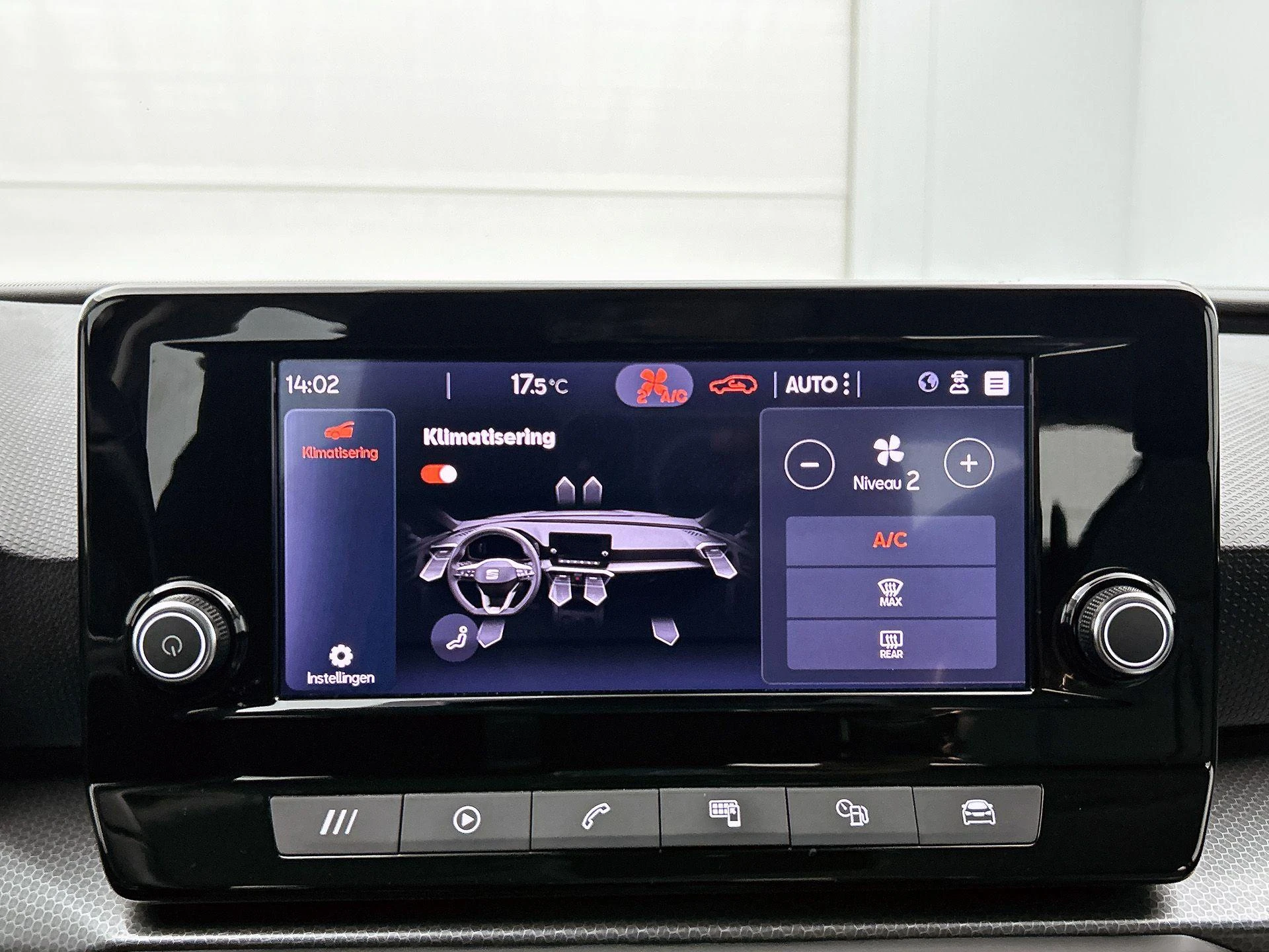 SEAT-Leon-image-22