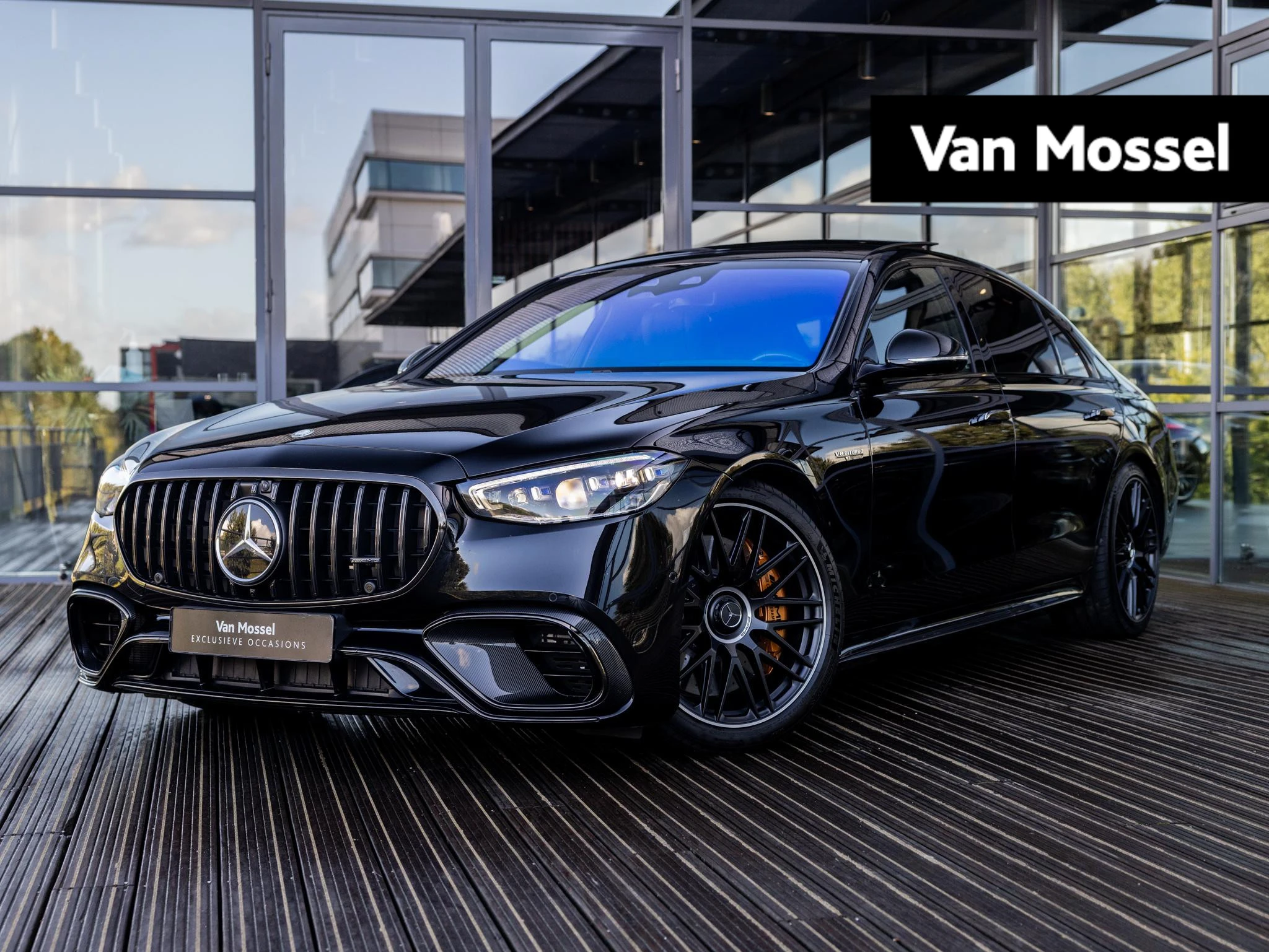 Mercedes-Benz-S-Klasse-image-0