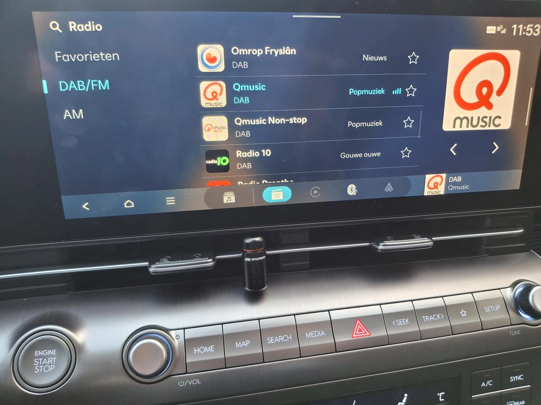 Hyundai Kona 1.6 GDI HEV Premium Sky