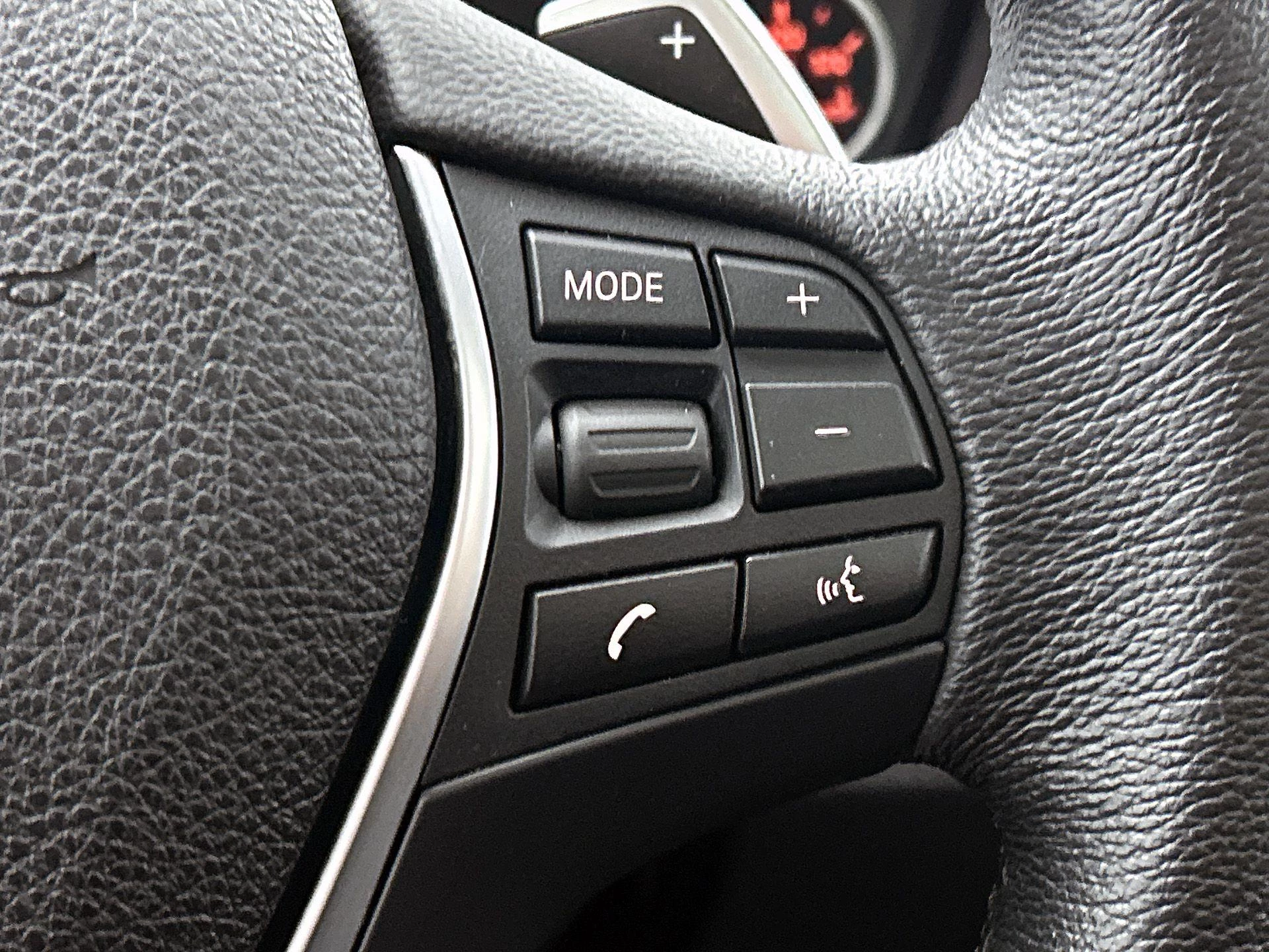 BMW-3 Serie-image-11
