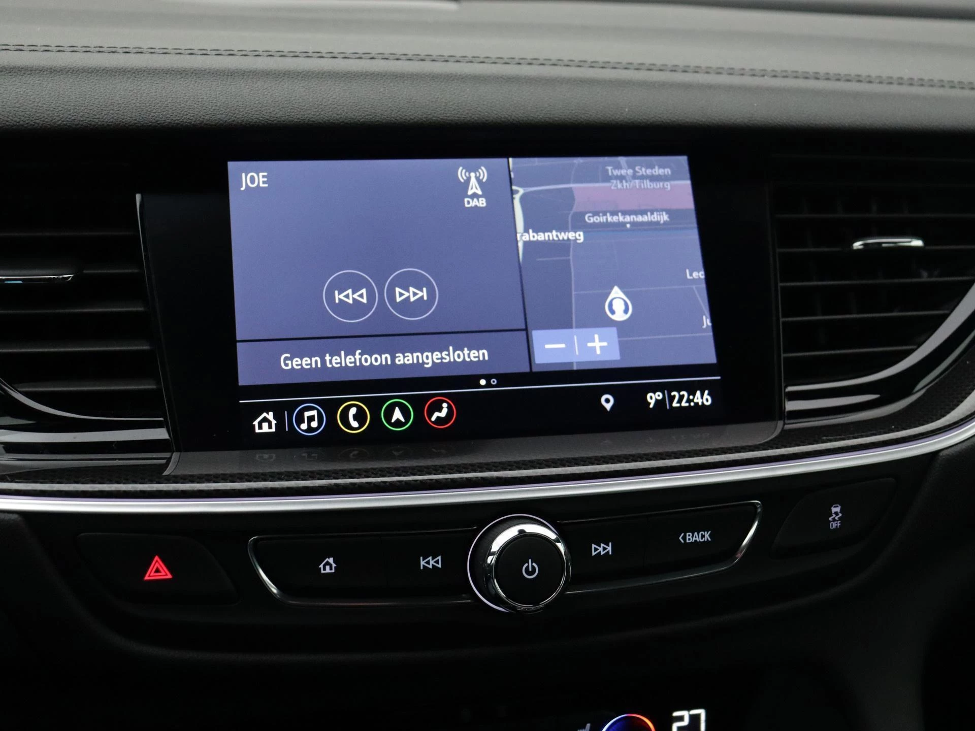 Opel-Insignia-image-6